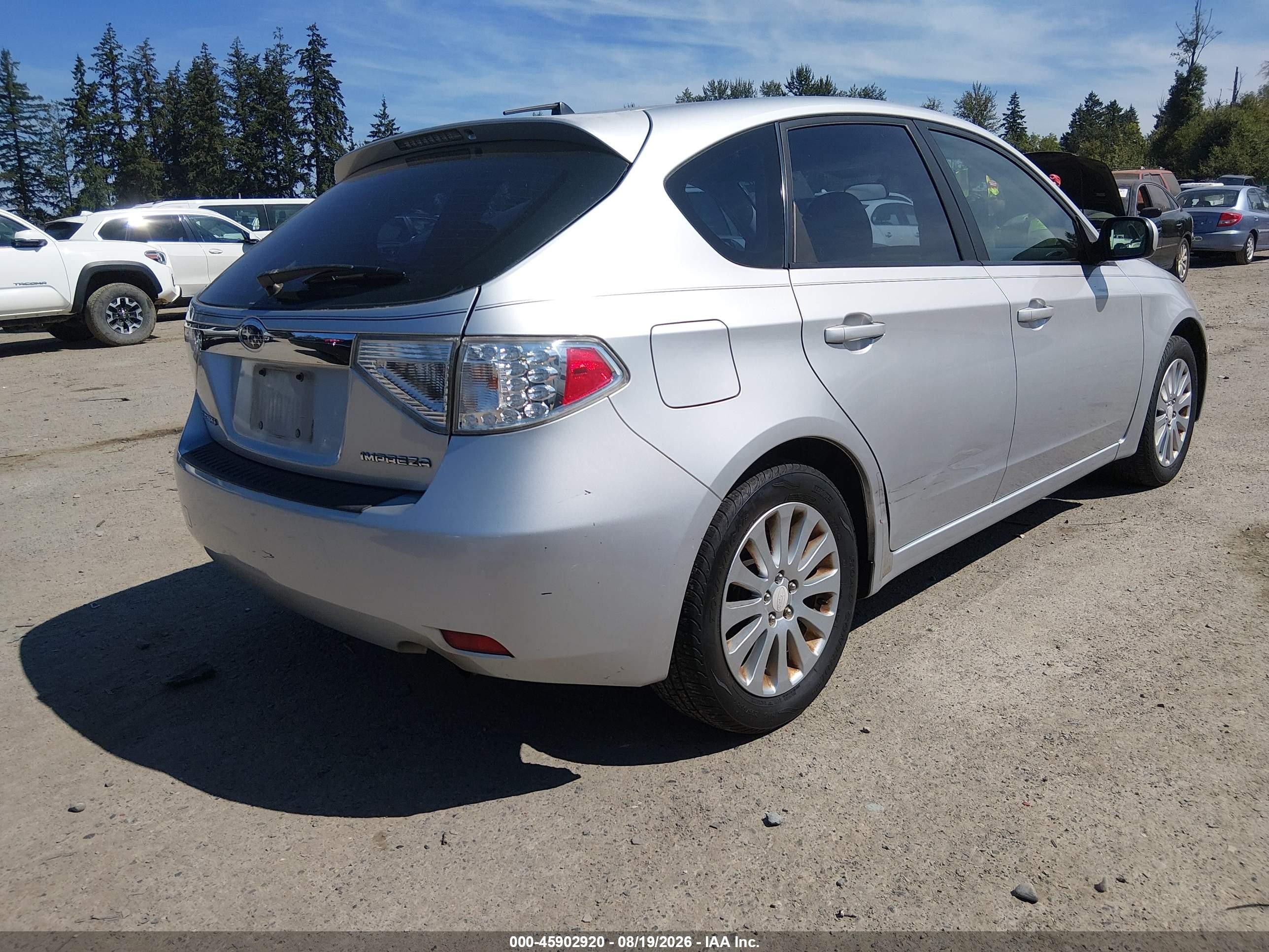2009 Subaru Impreza 2.5i Silver vin: JF1GH60689H817753