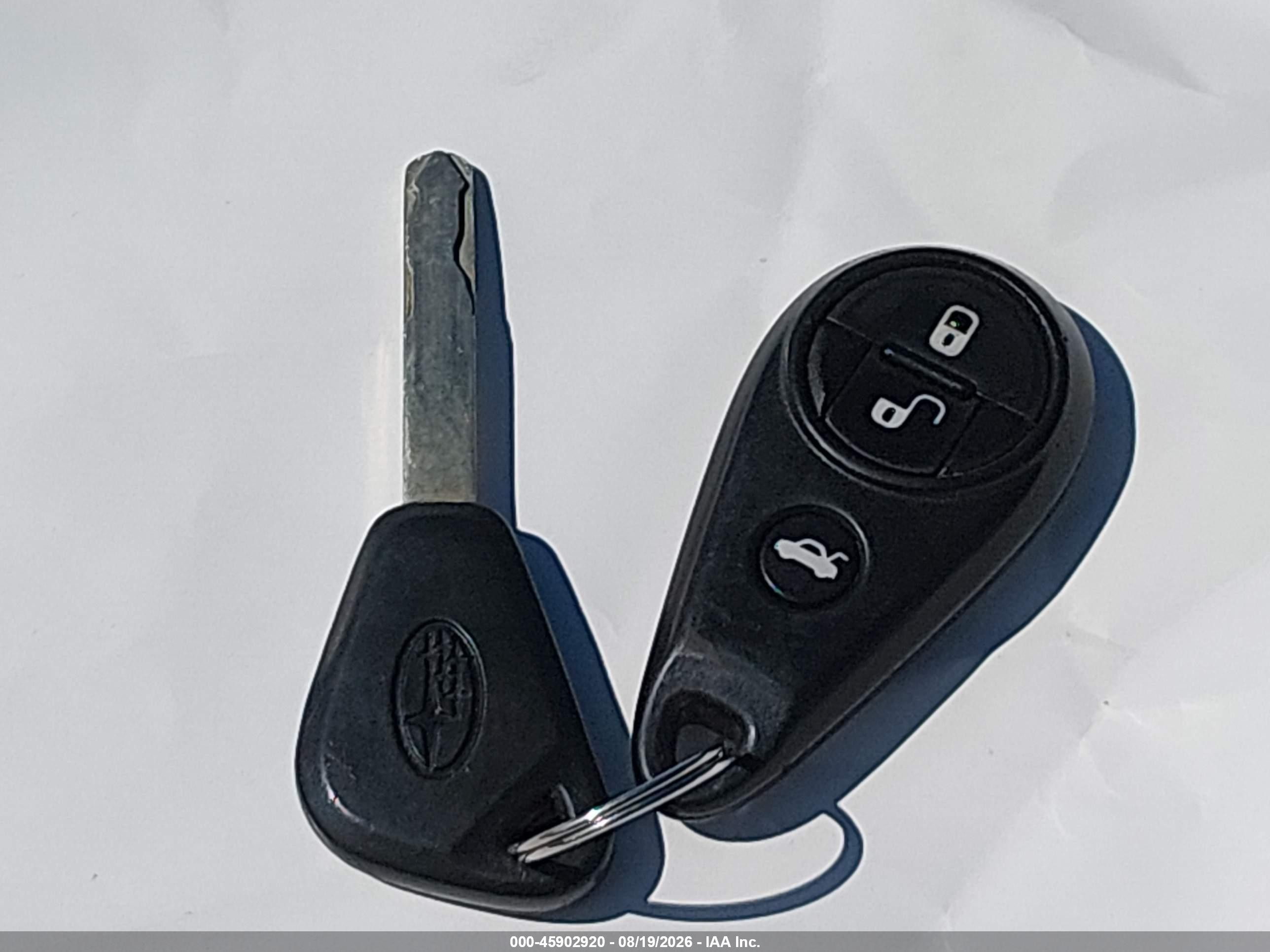 2009 Subaru Impreza 2.5i Silver vin: JF1GH60689H817753