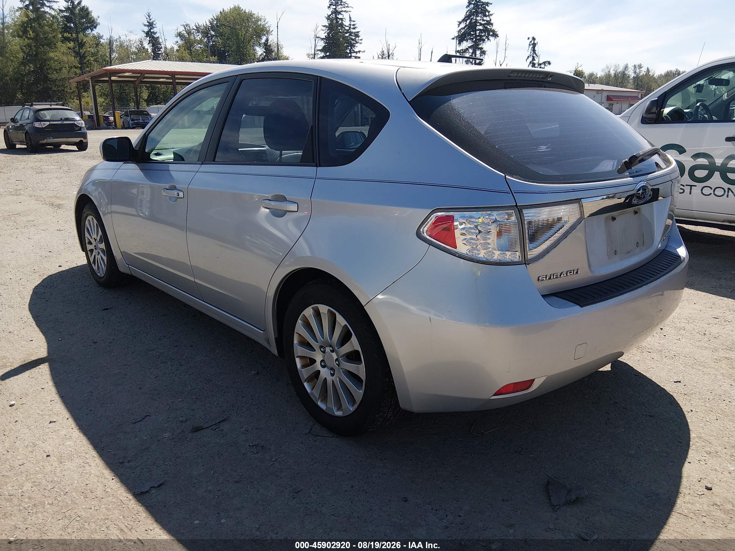 2009 Subaru Impreza 2.5i Silver vin: JF1GH60689H817753
