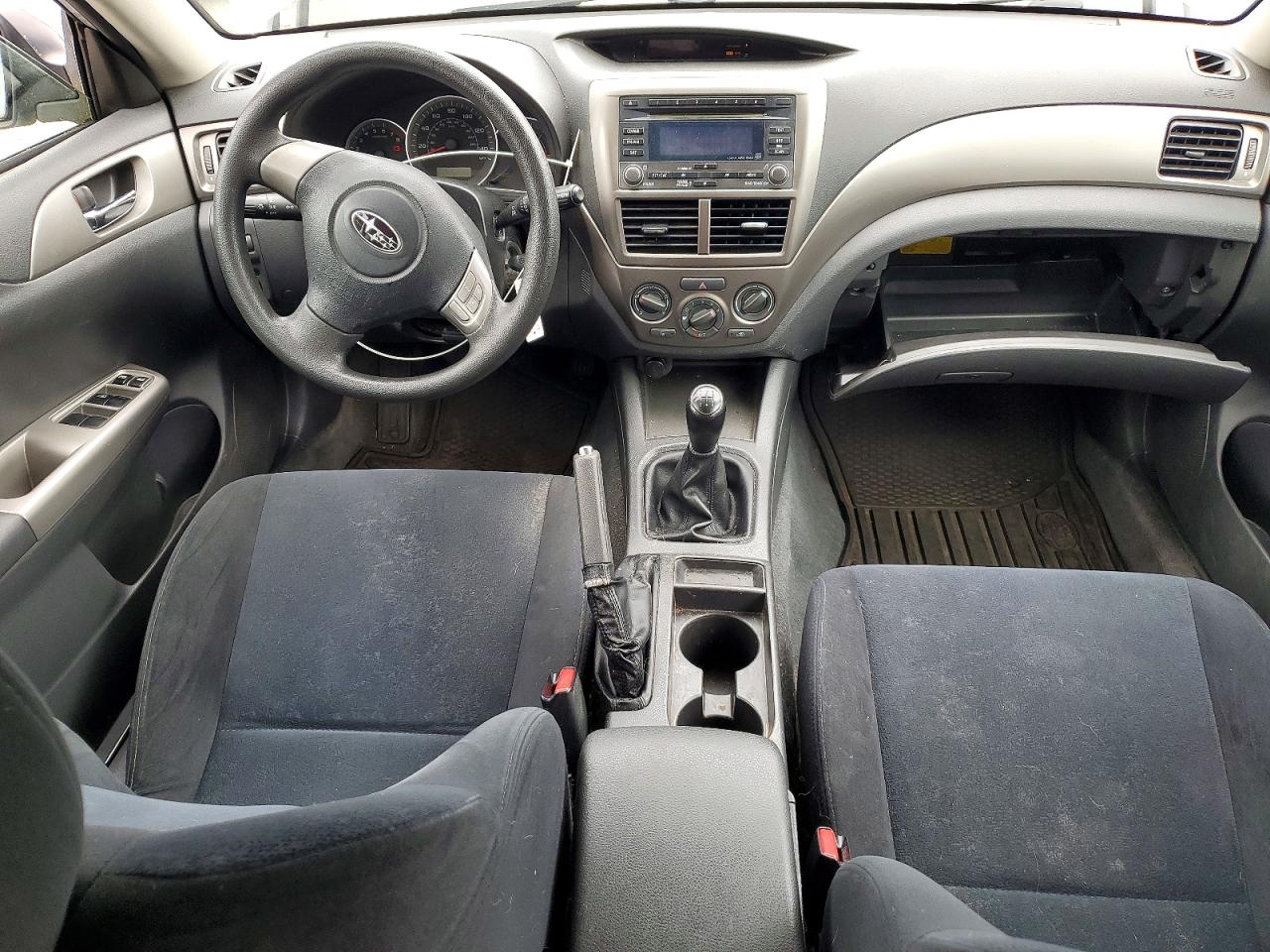 2008 Subaru Impreza 2.5i Серебряный vin: JF1GH61618G822263