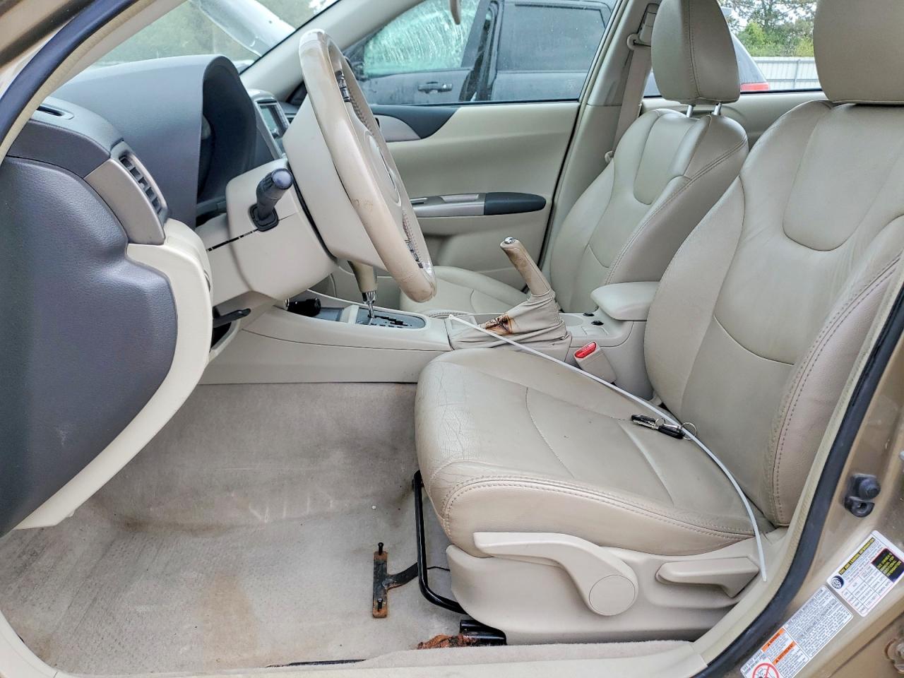 2008 Subaru Impreza 2.5i Tan vin: JF1GH61628H810262