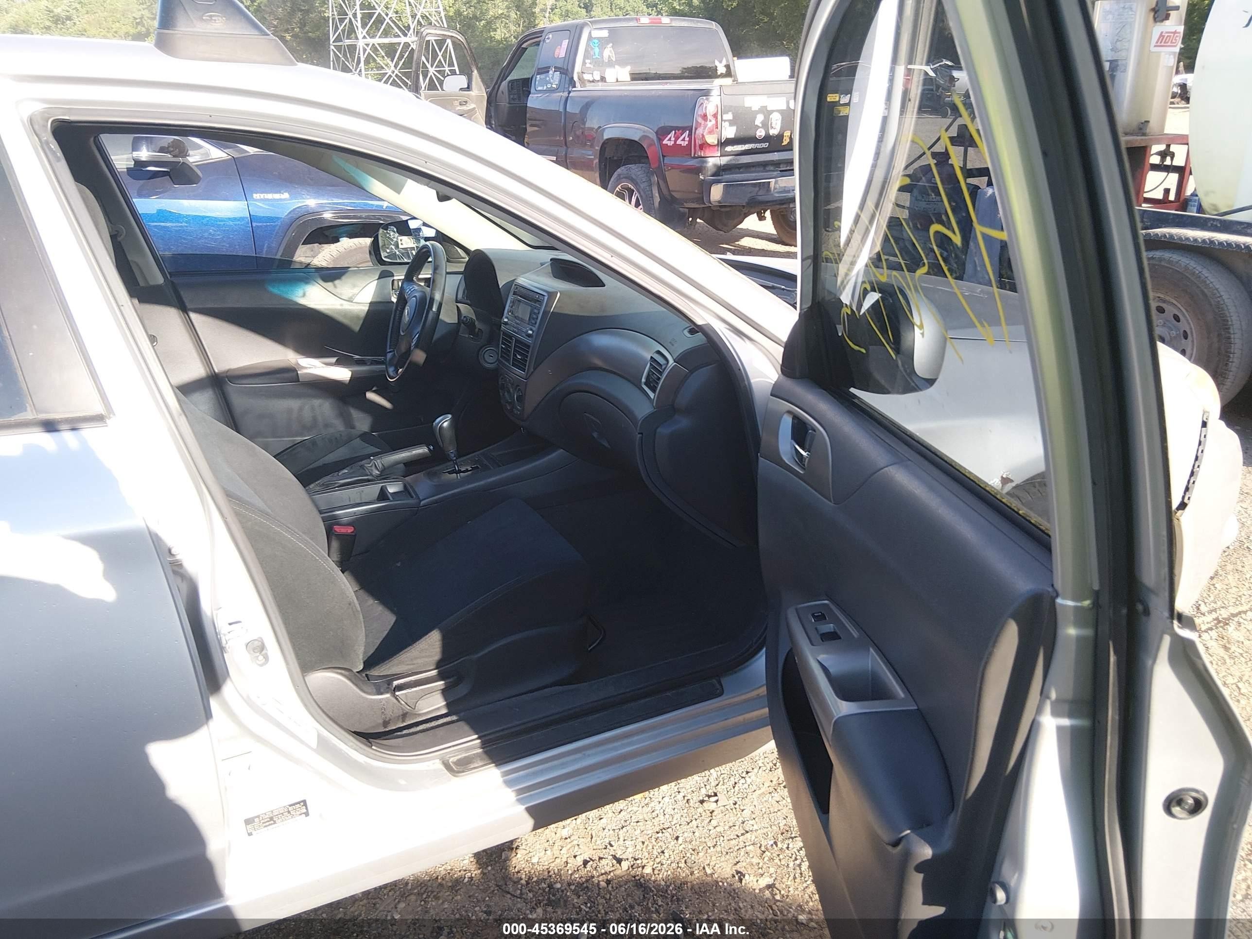 2008 Subaru Impreza Wagon (natl) I W/premium Pkg Серебряный vin: JF1GH61638H836630