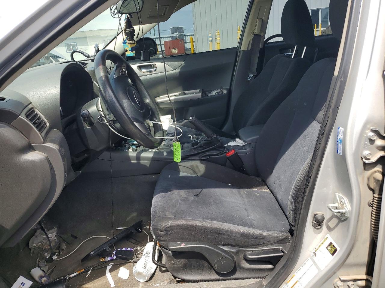2008 Subaru Impreza 2.5i Silver vin: JF1GH61648H828990
