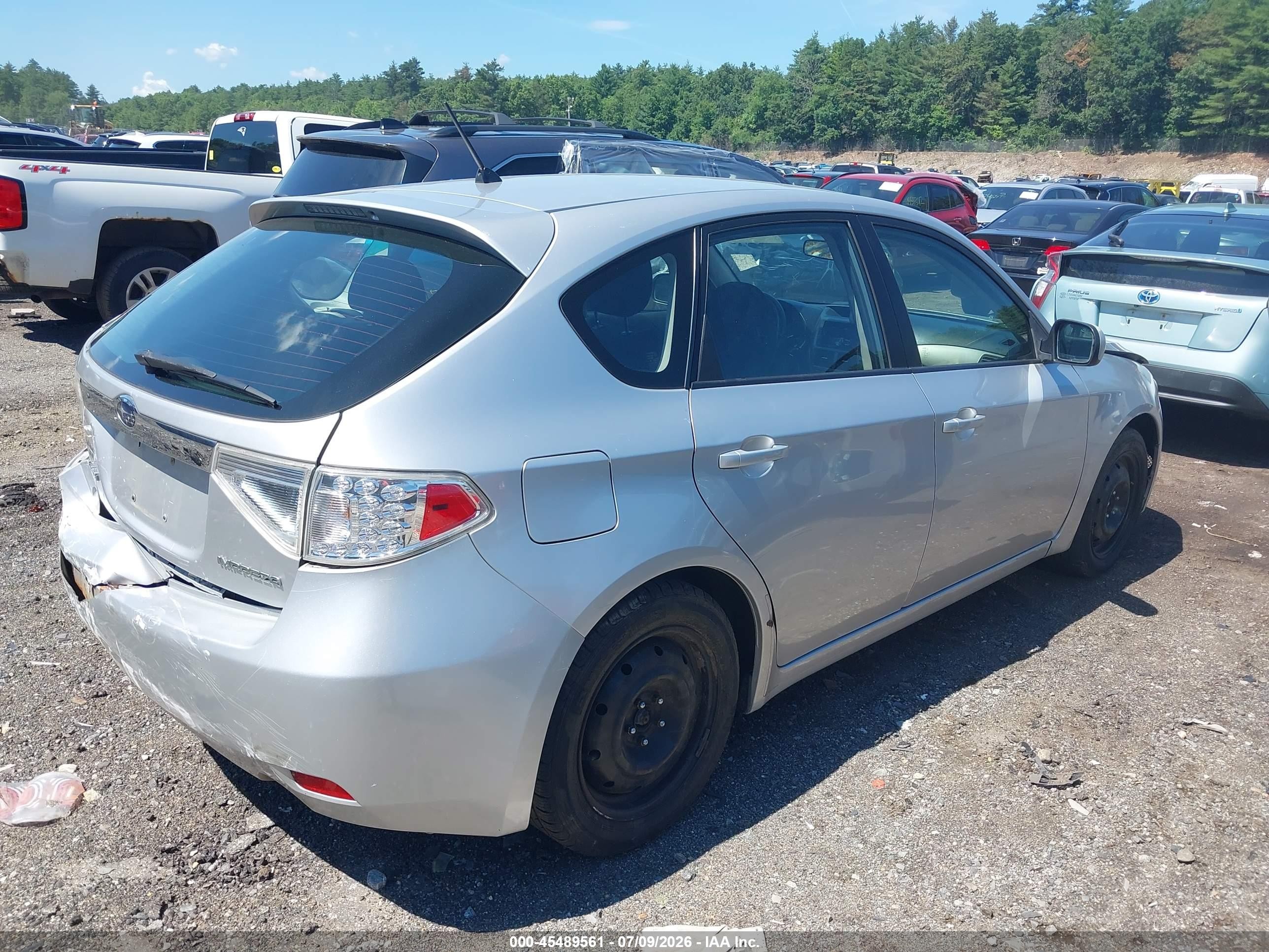 2009 Subaru Impreza 2.5i Silver vin: JF1GH61649H808076