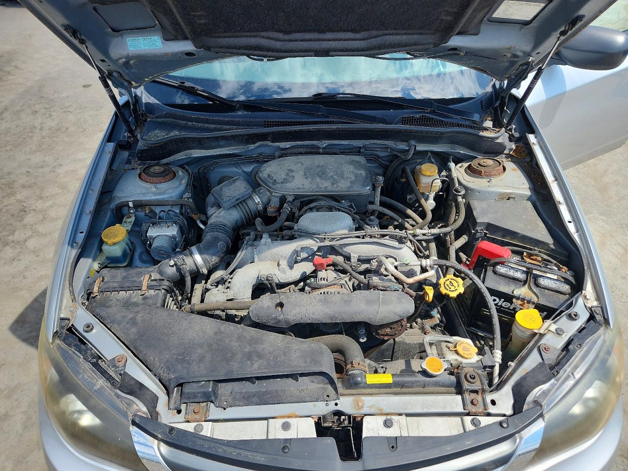 2008 Subaru Impreza 2.5i Silver vin: JF1GH61658H810644