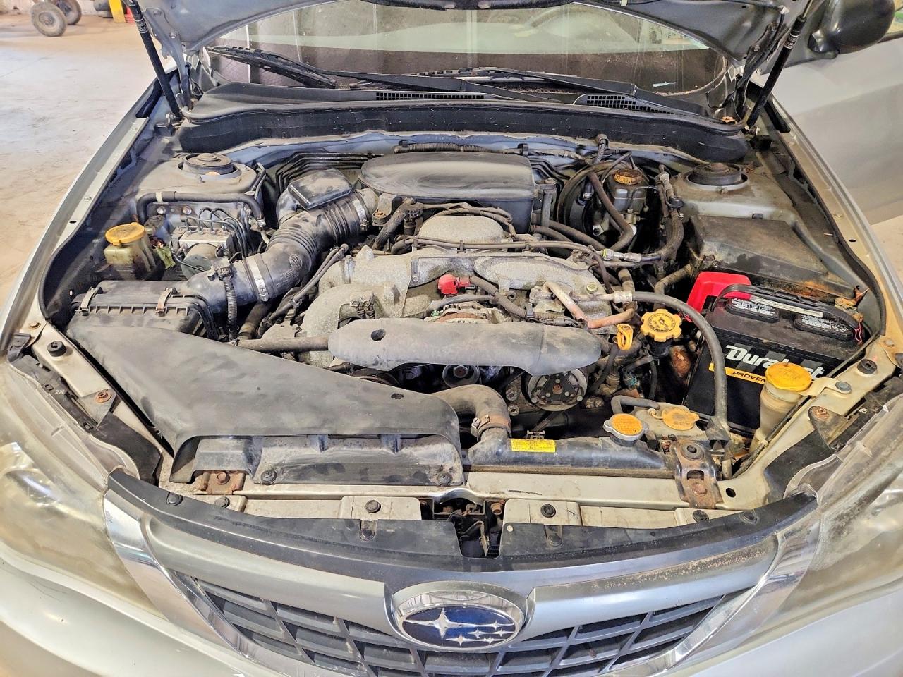 2008 Subaru Impreza 2.5i Silver vin: JF1GH61658H833034