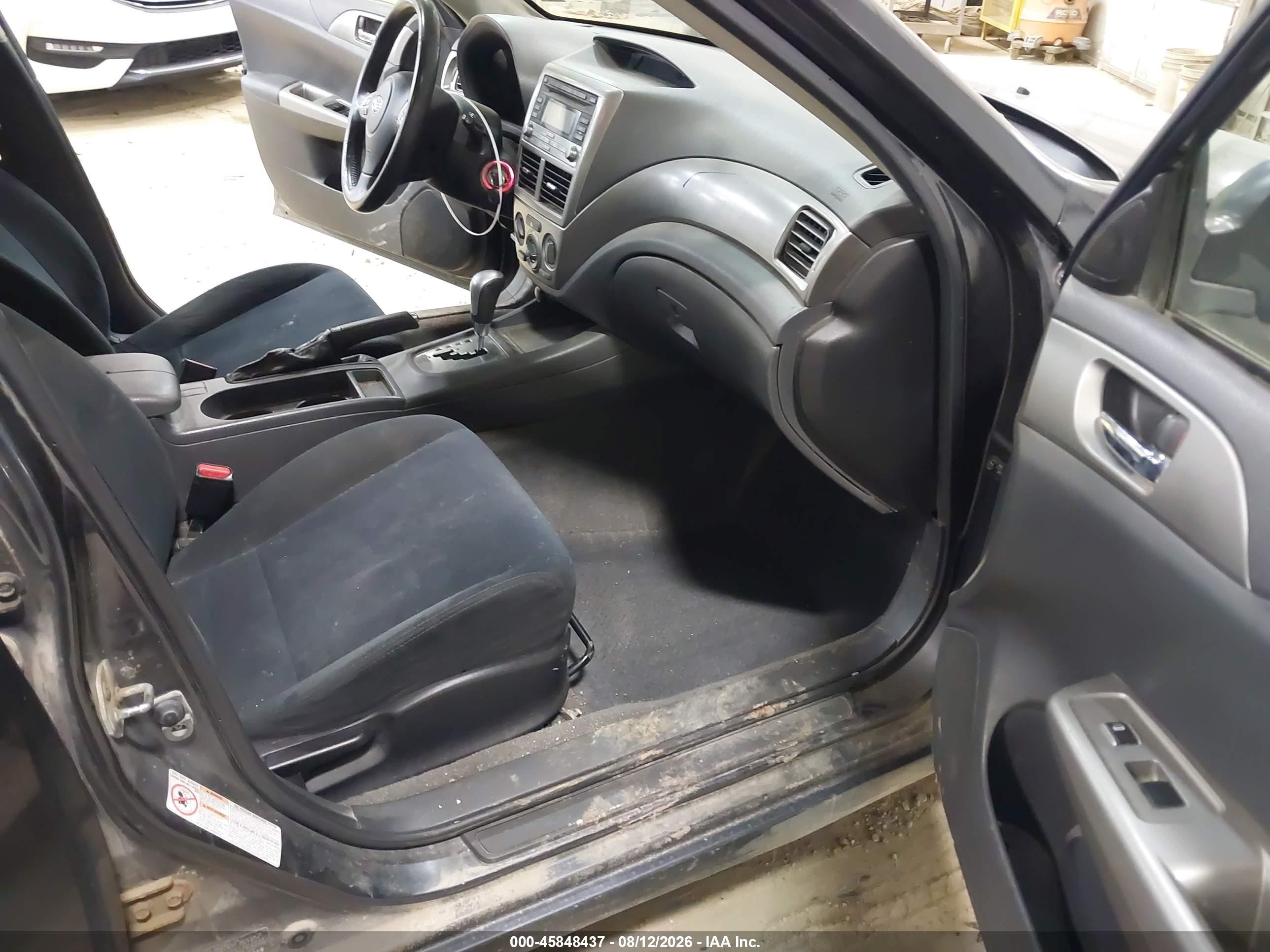 2008 Subaru Impreza 2.5i Серый vin: JF1GH61698H833697