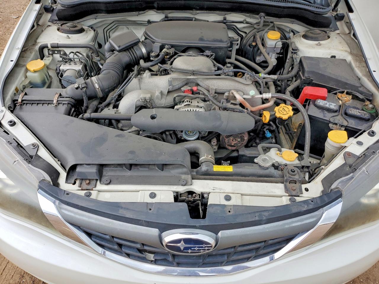 2008 Subaru Impreza 2.5i White vin: JF1GH616X8H816570