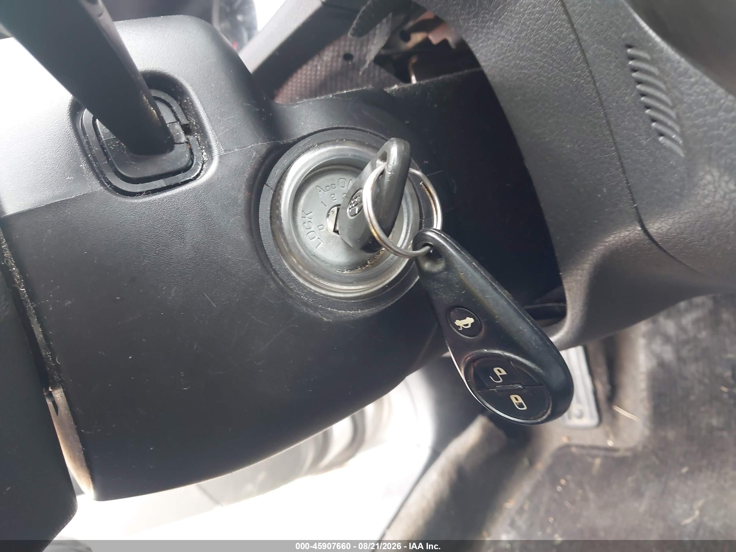 2008 Subaru Impreza 2.5i Silver vin: JF1GH616X8H831800