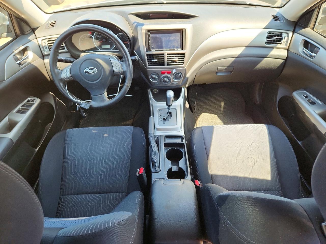 2009 Subaru Impreza Outback Sport Silver vin: JF1GH63609H816107