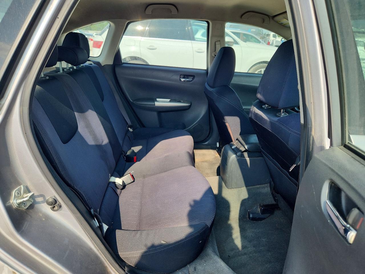 2008 Subaru Impreza Outback Sport Silver vin: JF1GH63678H826552