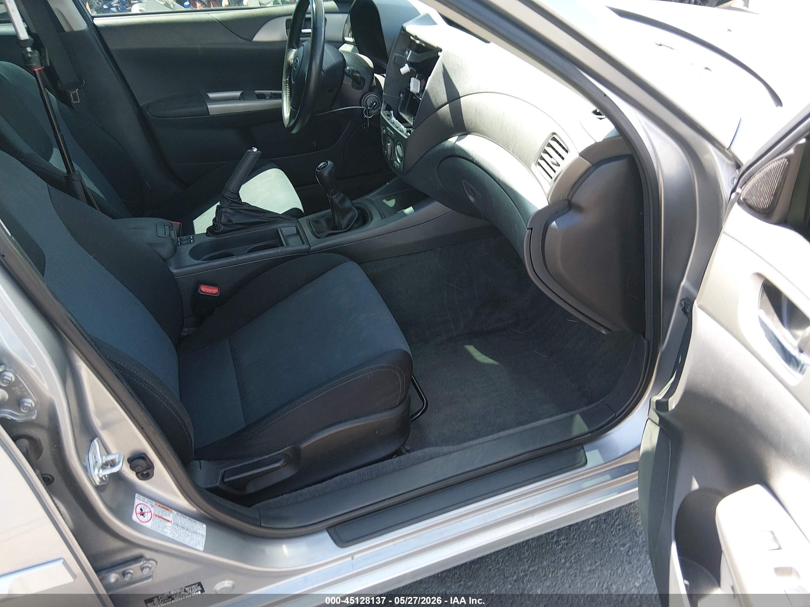 2008 Subaru Impreza Outback Sport   Silver vin: JF1GH63698G838014