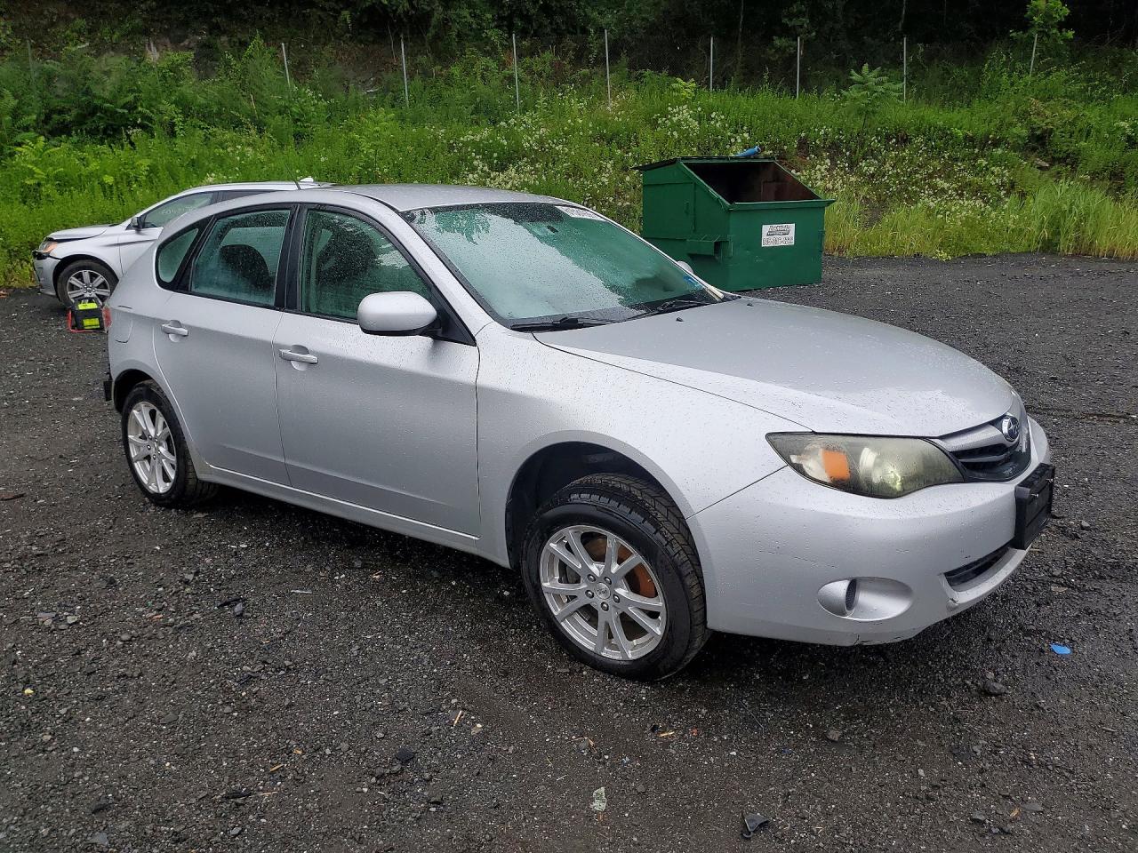 2011 Subaru Impreza 2.5i Silver vin: JF1GH6A62BH806090