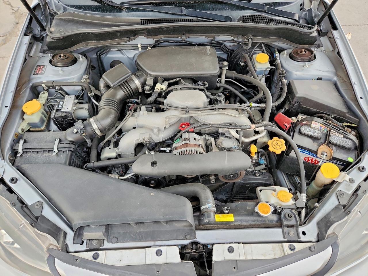 2010 Subaru Impreza 2.5i Silver vin: JF1GH6A63AH805979