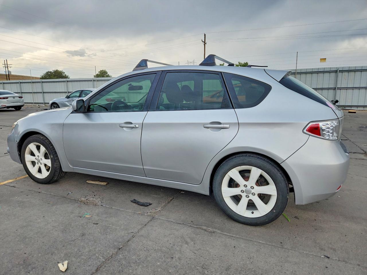 2010 Subaru Impreza 2.5i Silver vin: JF1GH6A63AH805979