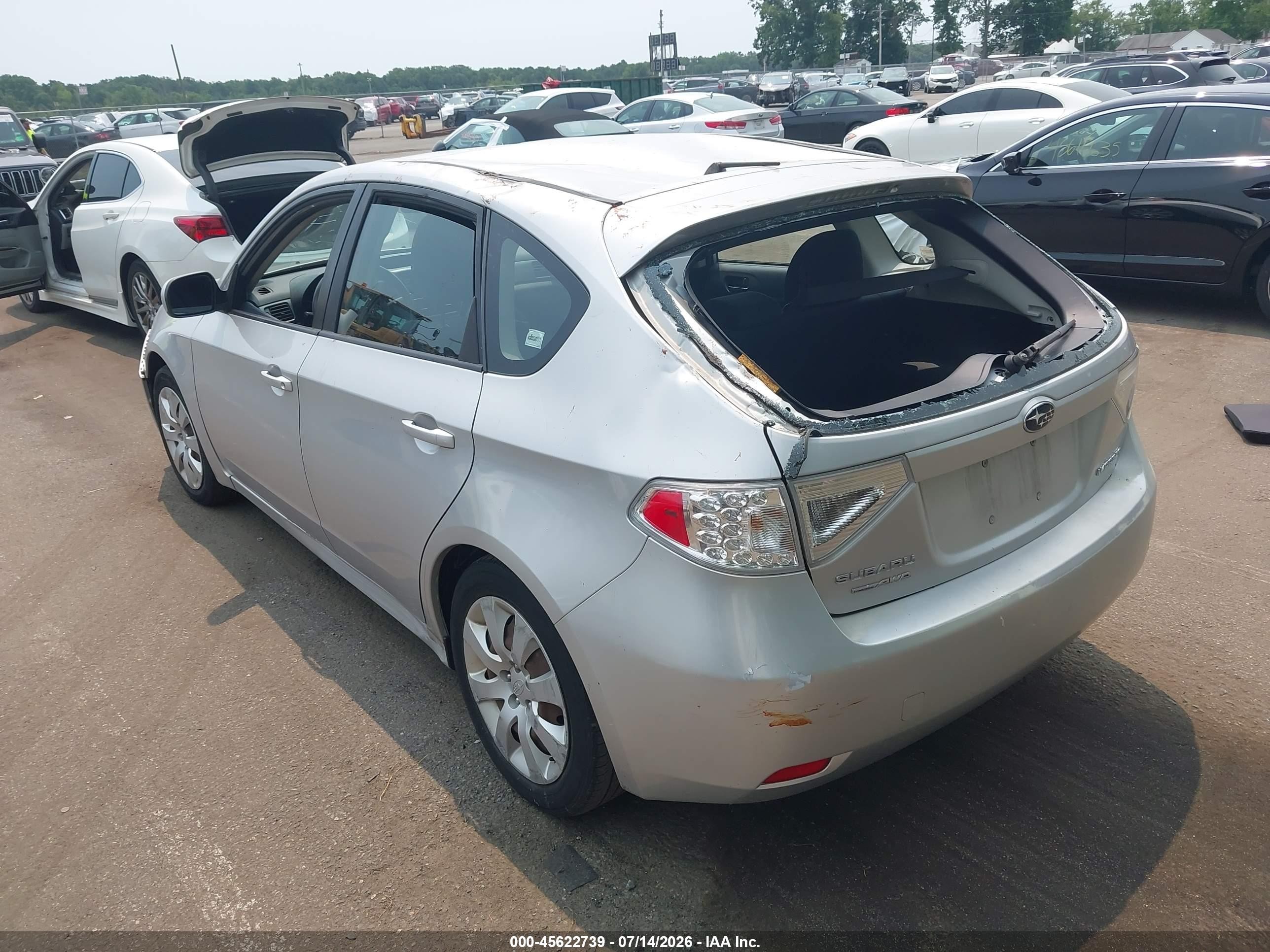 2011 Subaru Impreza 2.5i Silver vin: JF1GH6A65BH823398