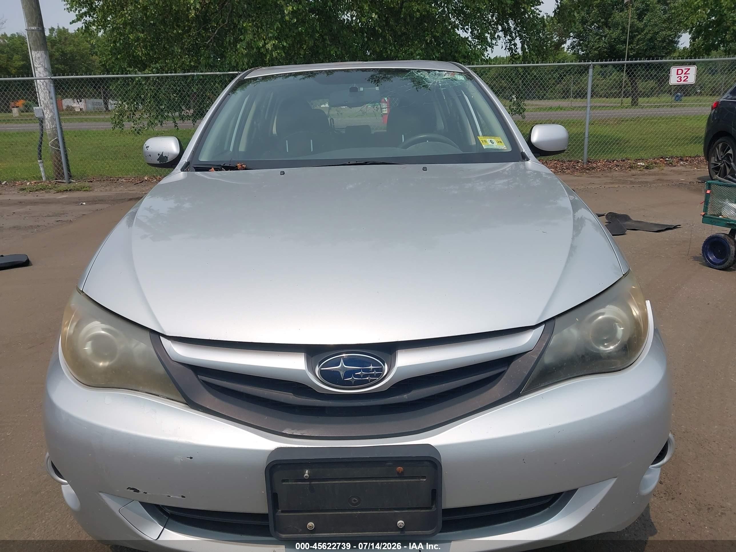 2011 Subaru Impreza 2.5i Silver vin: JF1GH6A65BH823398