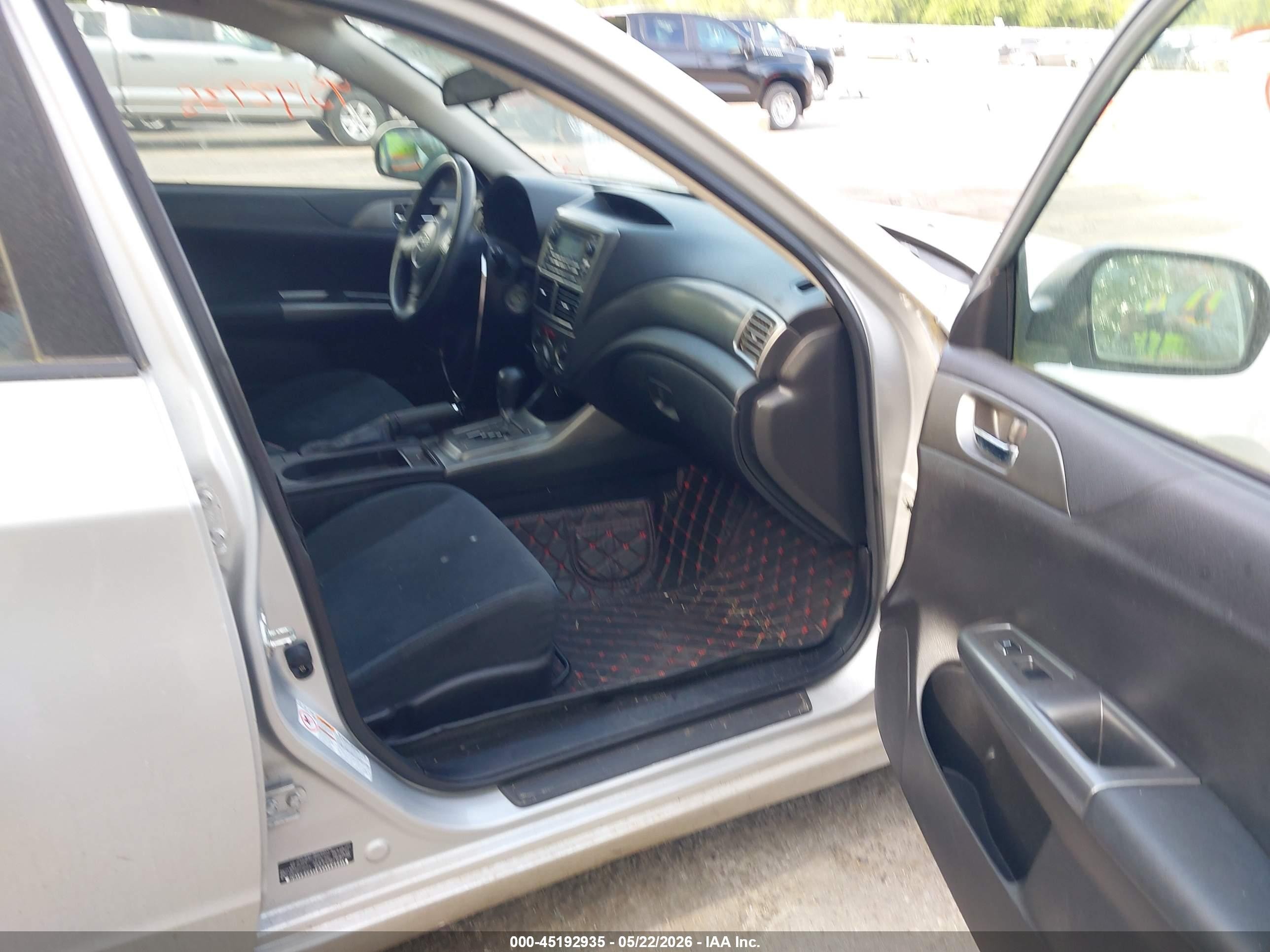 2011 Subaru Impreza 2.5i Silver vin: JF1GH6A67BH800222