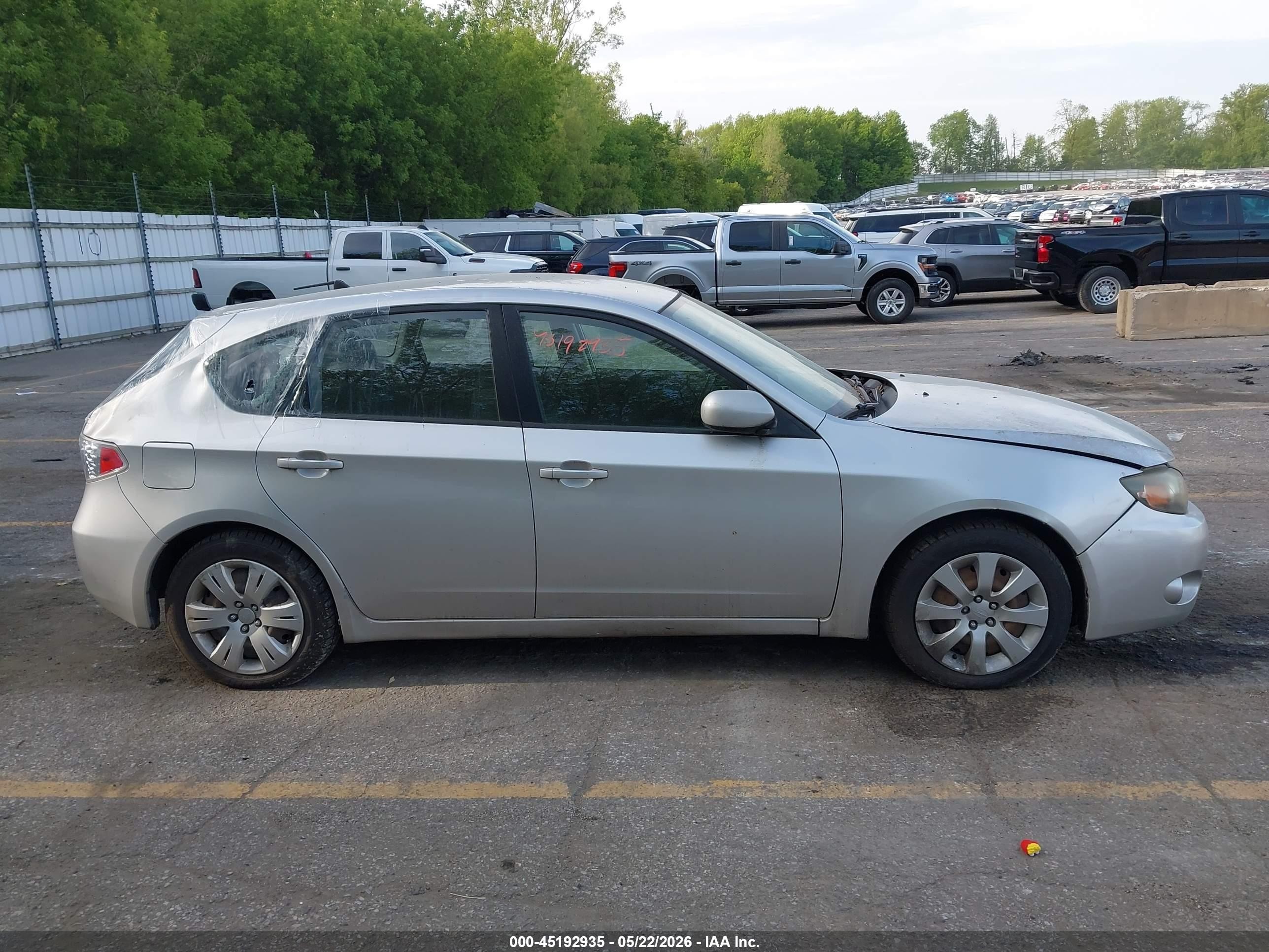 2011 Subaru Impreza 2.5i Silver vin: JF1GH6A67BH800222