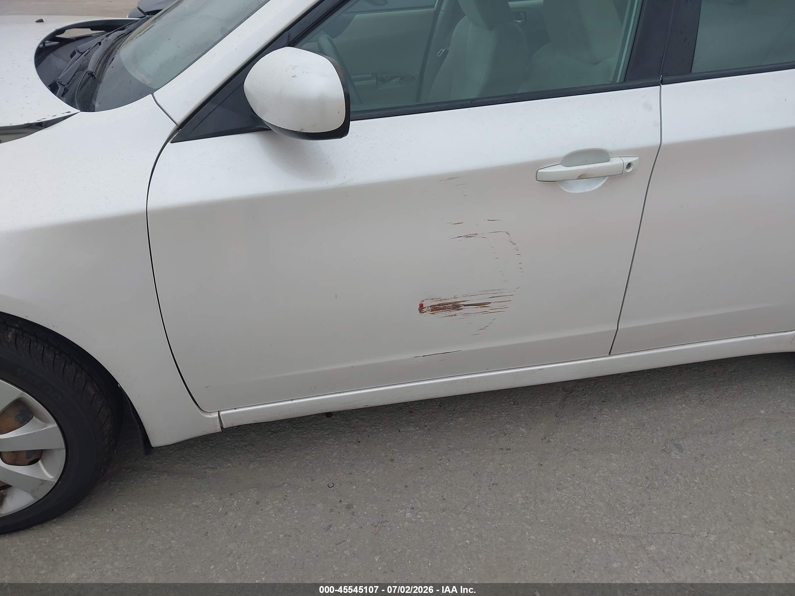 2010 Subaru Impreza 2.5i Белый vin: JF1GH6A68AG810794