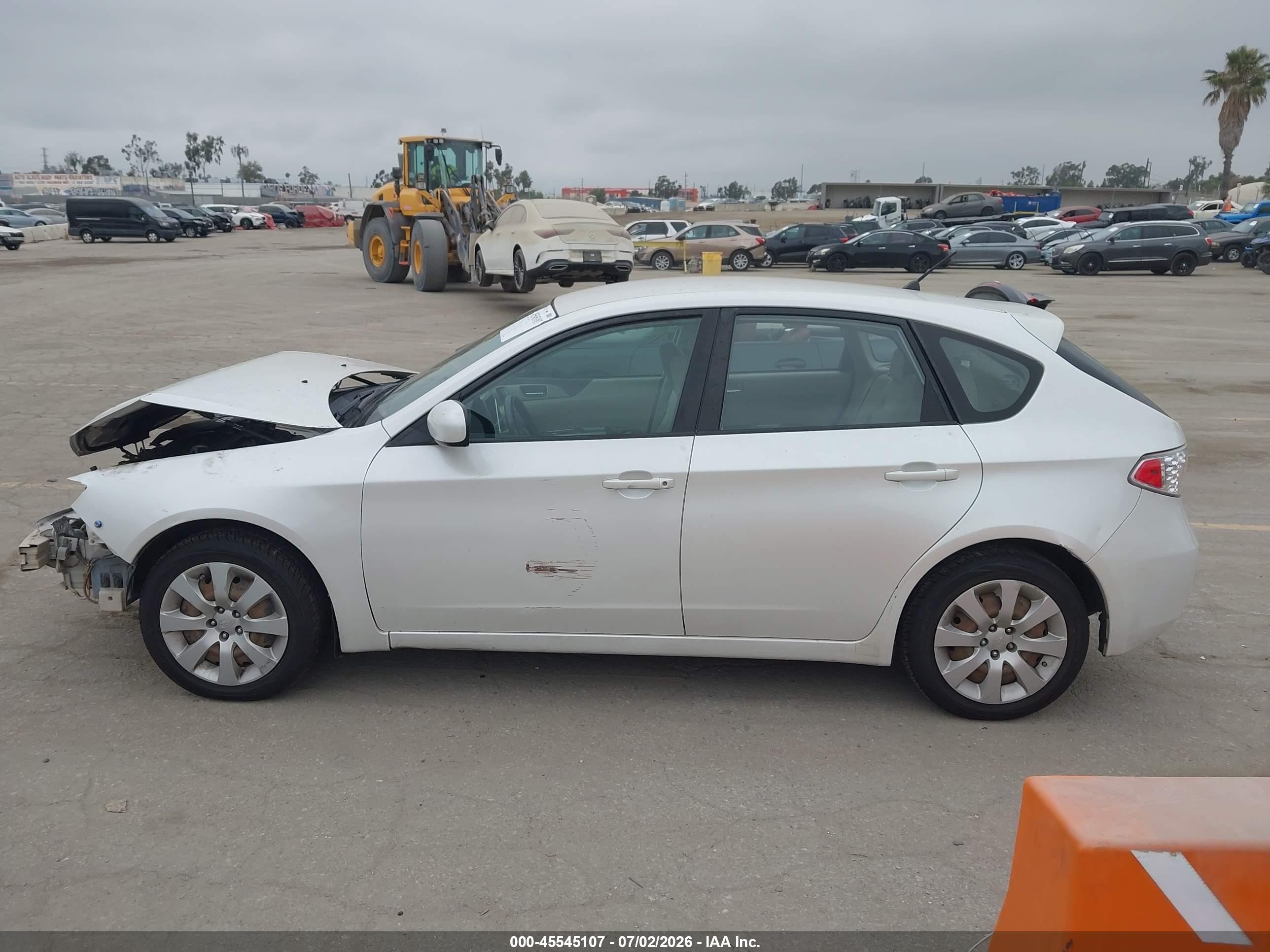 2010 Subaru Impreza 2.5i Белый vin: JF1GH6A68AG810794