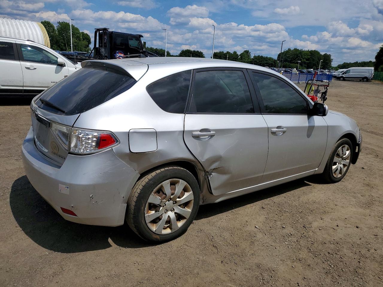 2010 Subaru Impreza 2.5i Silver vin: JF1GH6A68AH806836