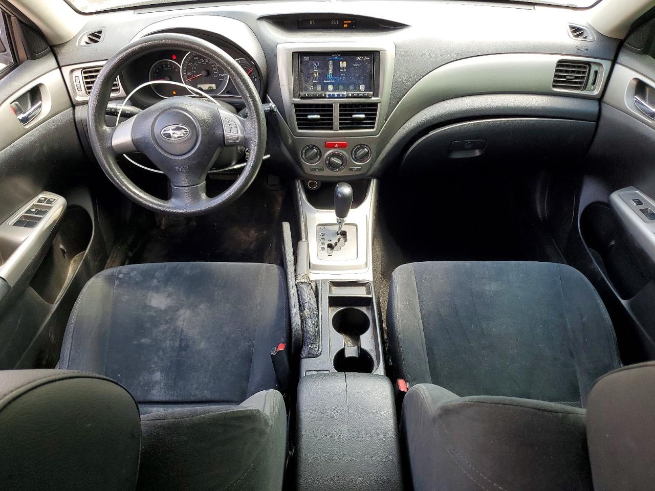 2010 Subaru Impreza 2.5i Silver vin: JF1GH6A68AH806836