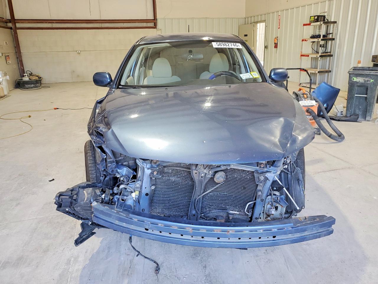 2010 Subaru Impreza 2.5i Blue vin: JF1GH6A68AH813155