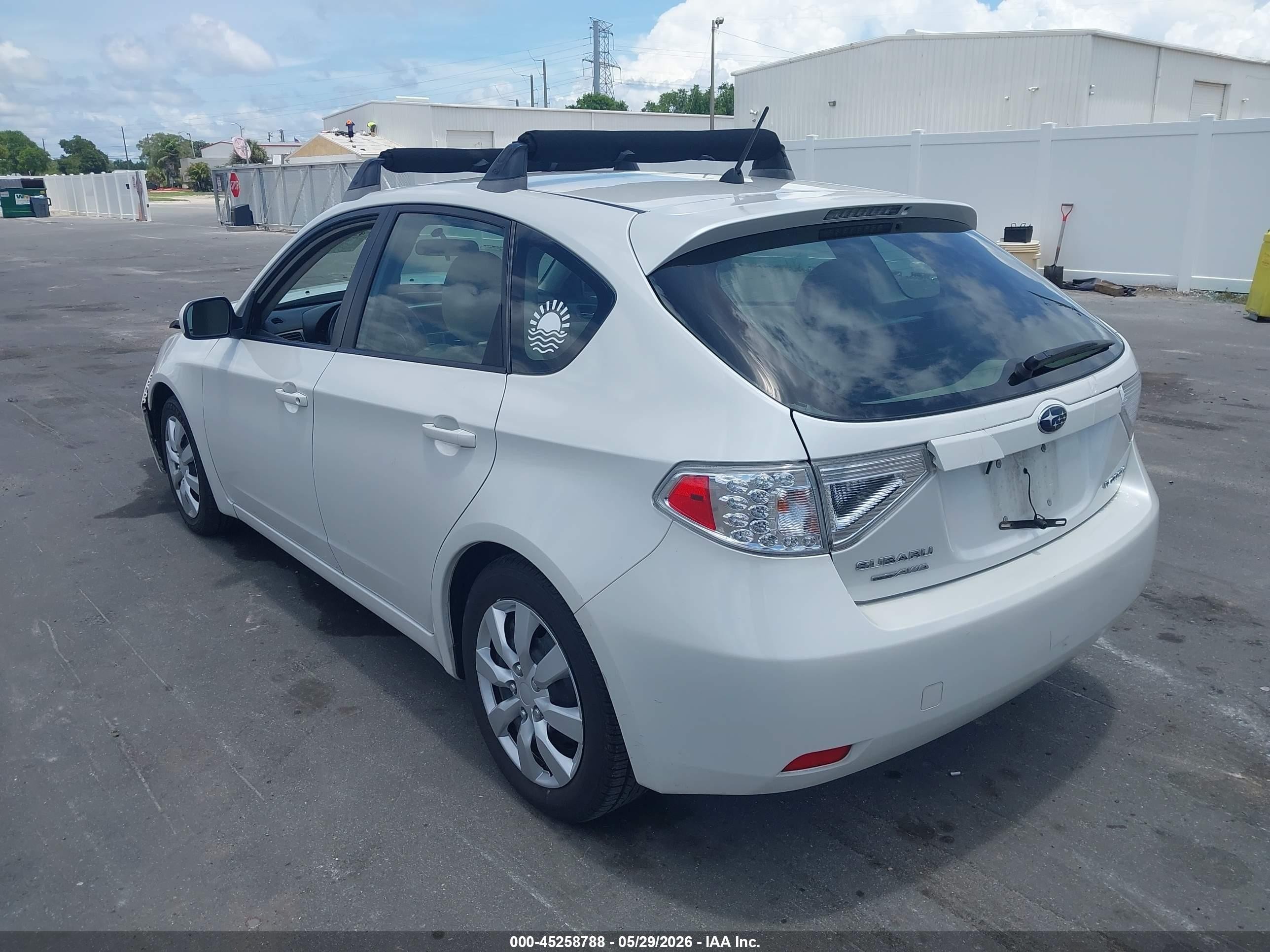 2011 Subaru Impreza 2.5i White vin: JF1GH6A68BH830782