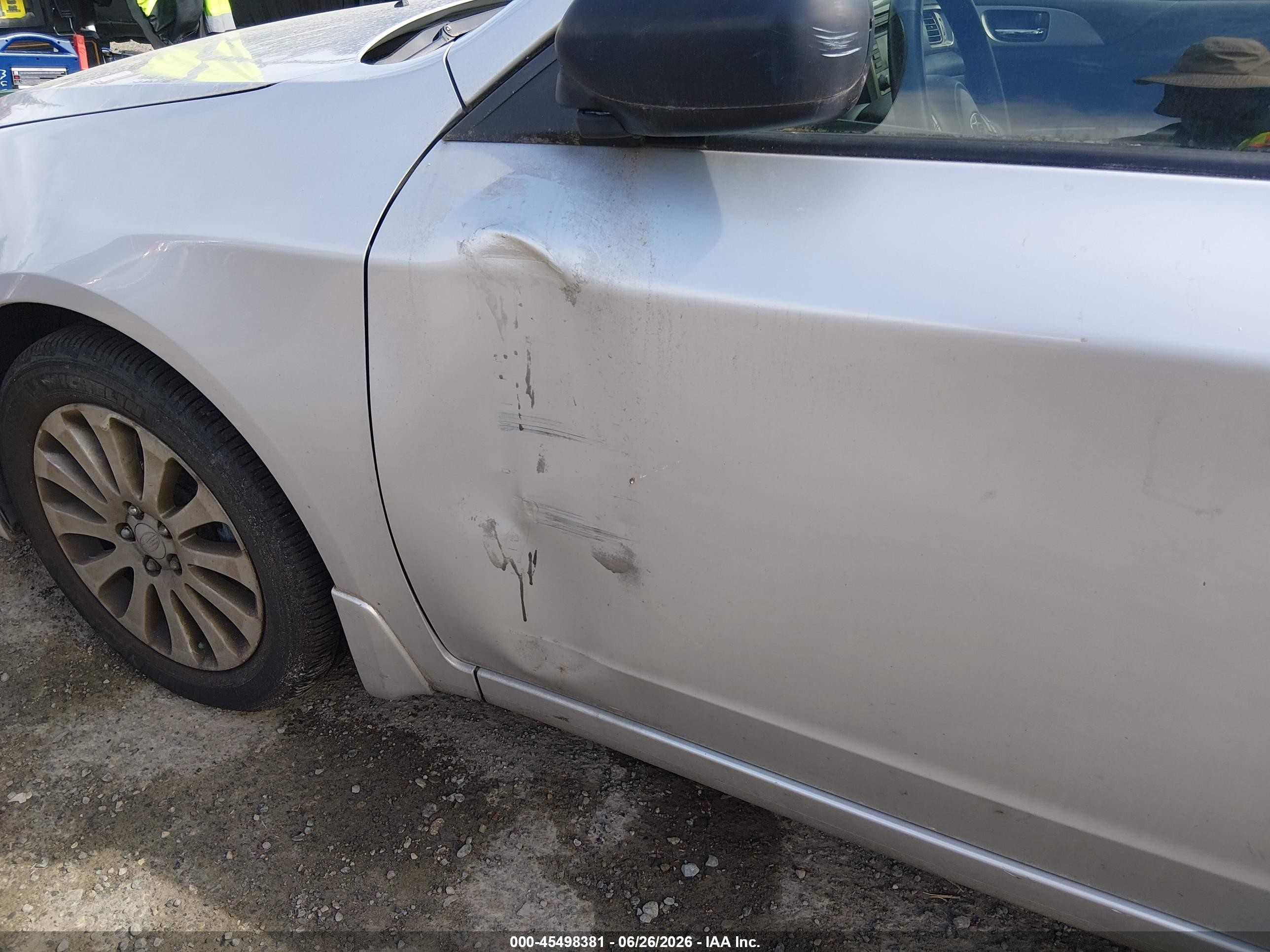 2010 Subaru Impreza 2.5i Premium Silver vin: JF1GH6B64AH819260