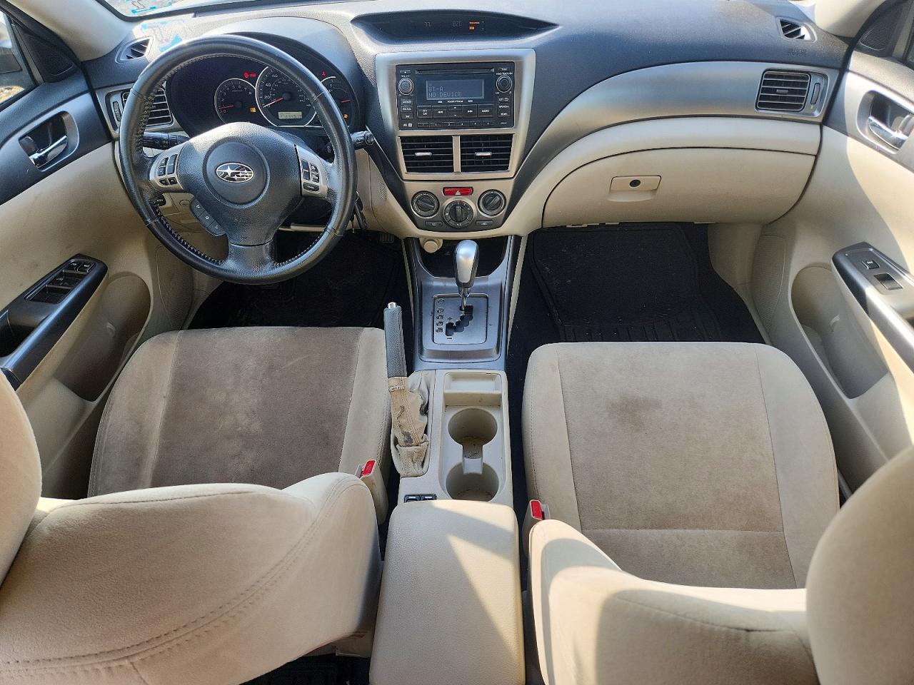 2011 Subaru Impreza 2.5i Premium White vin: JF1GH6B64BH817512