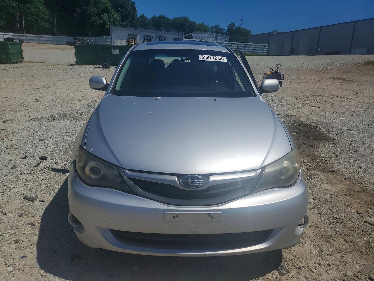 2011 Subaru Impreza 2.5i Premium Silver vin: JF1GH6B64BH829403