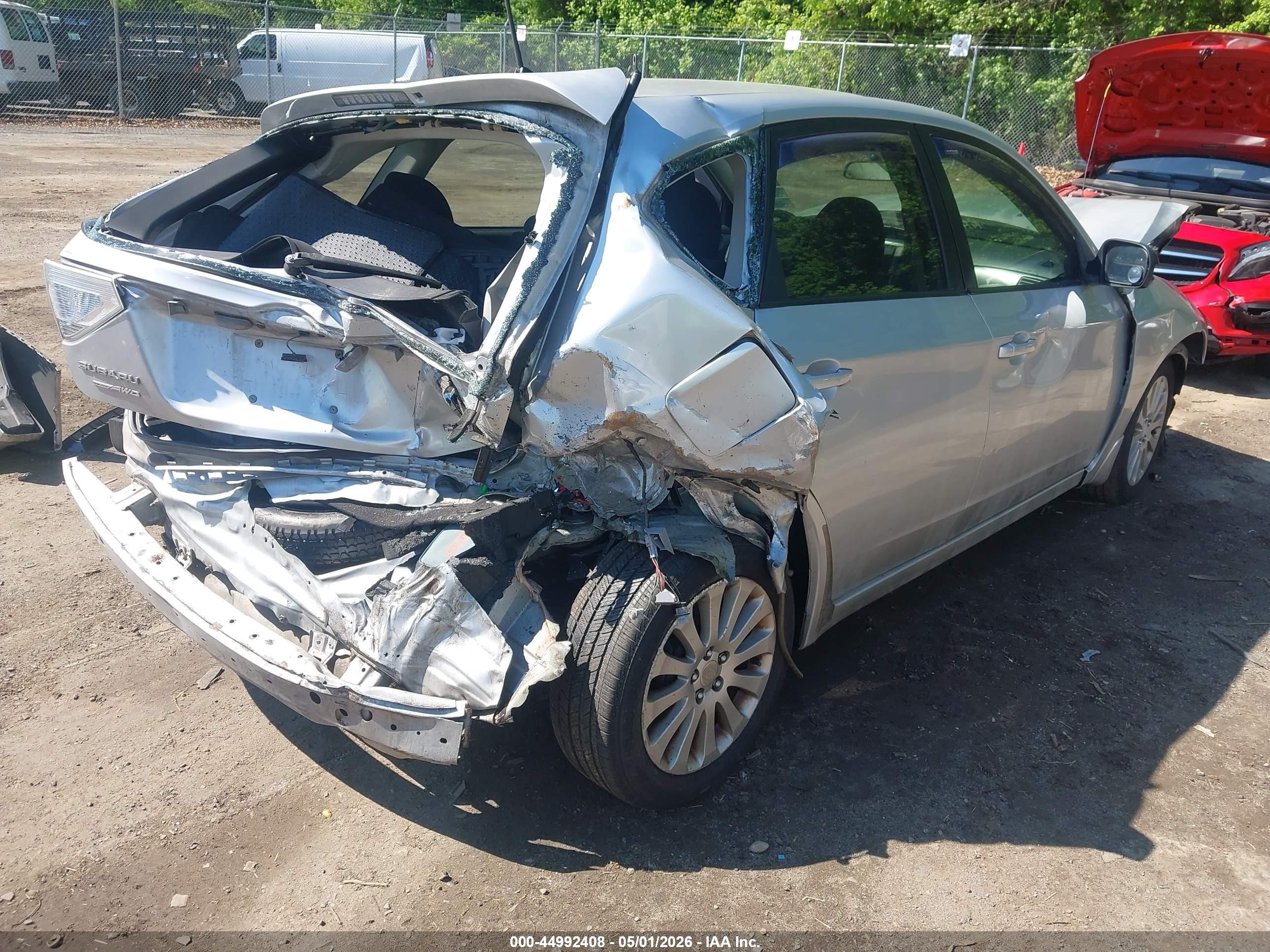 2011 Subaru Impreza 2.5i Premium Silver vin: JF1GH6B65BH814862
