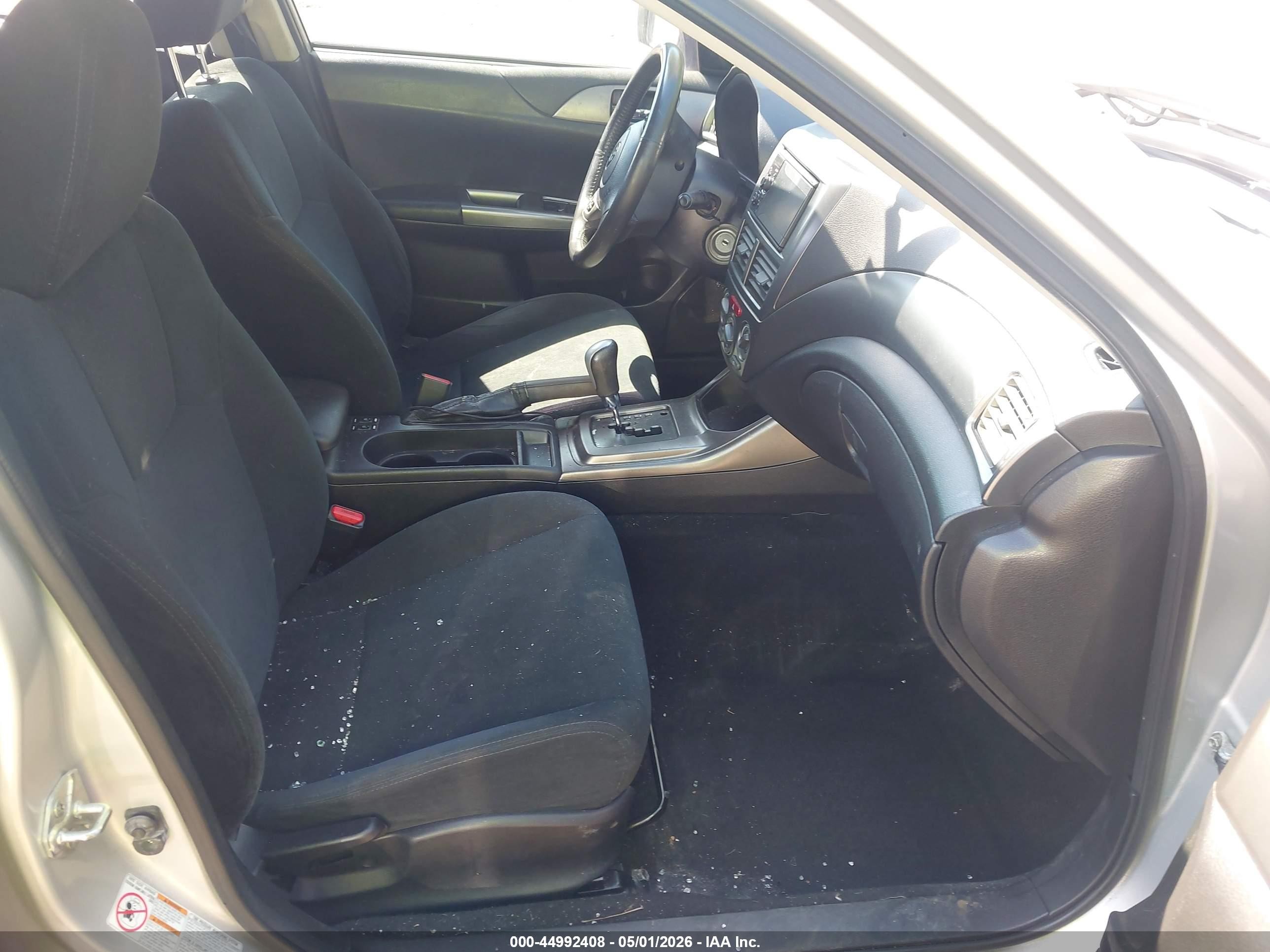 2011 Subaru Impreza 2.5i Premium Silver vin: JF1GH6B65BH814862