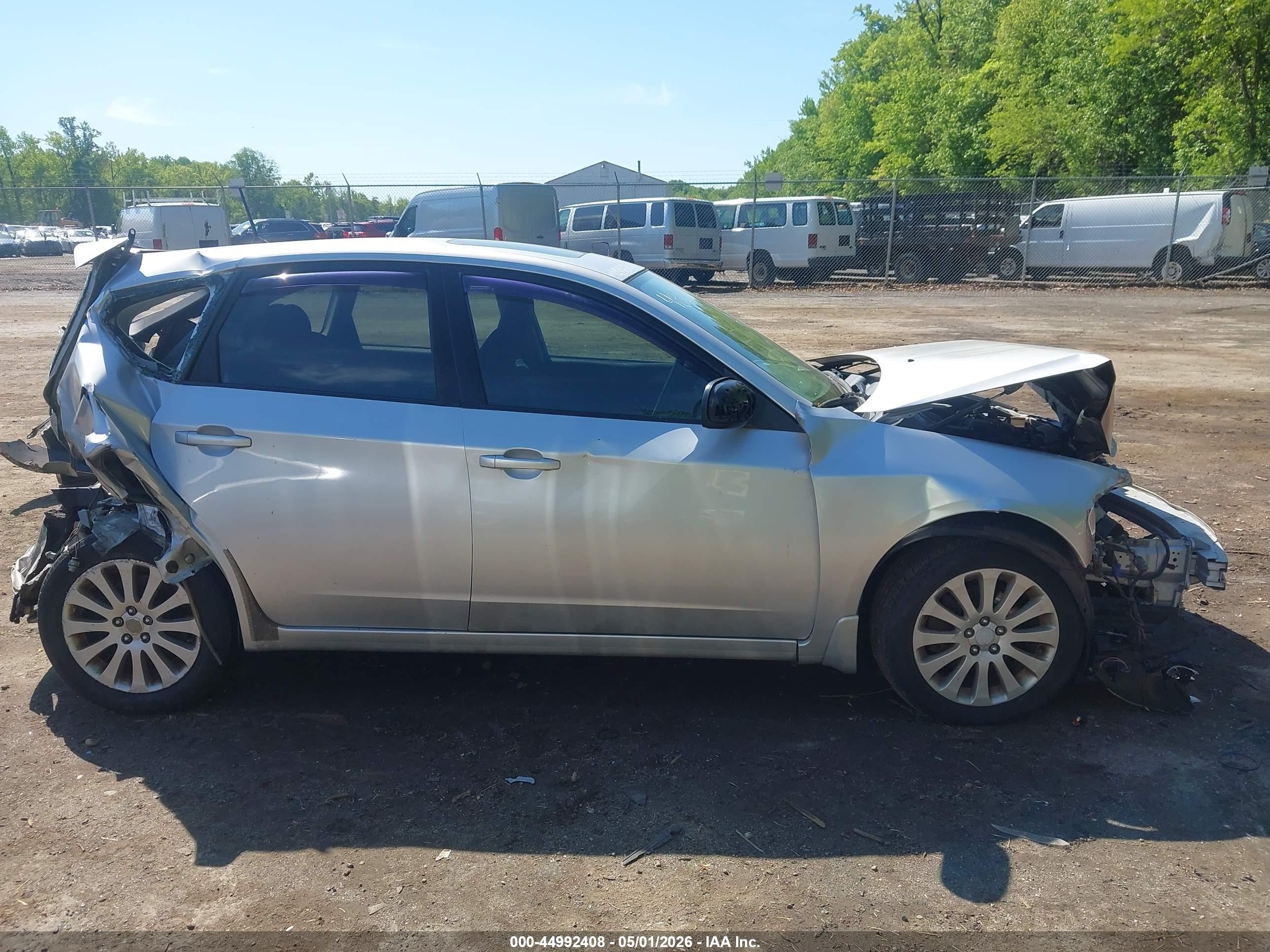2011 Subaru Impreza 2.5i Premium Silver vin: JF1GH6B65BH814862