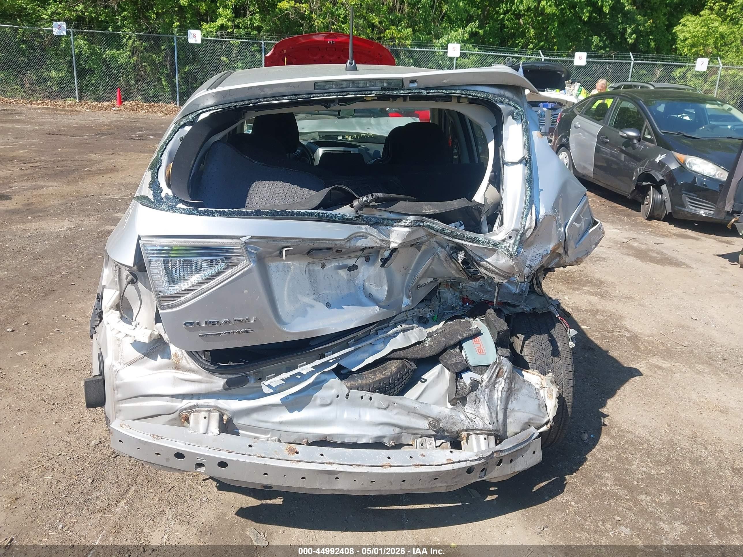 2011 Subaru Impreza 2.5i Premium Silver vin: JF1GH6B65BH814862