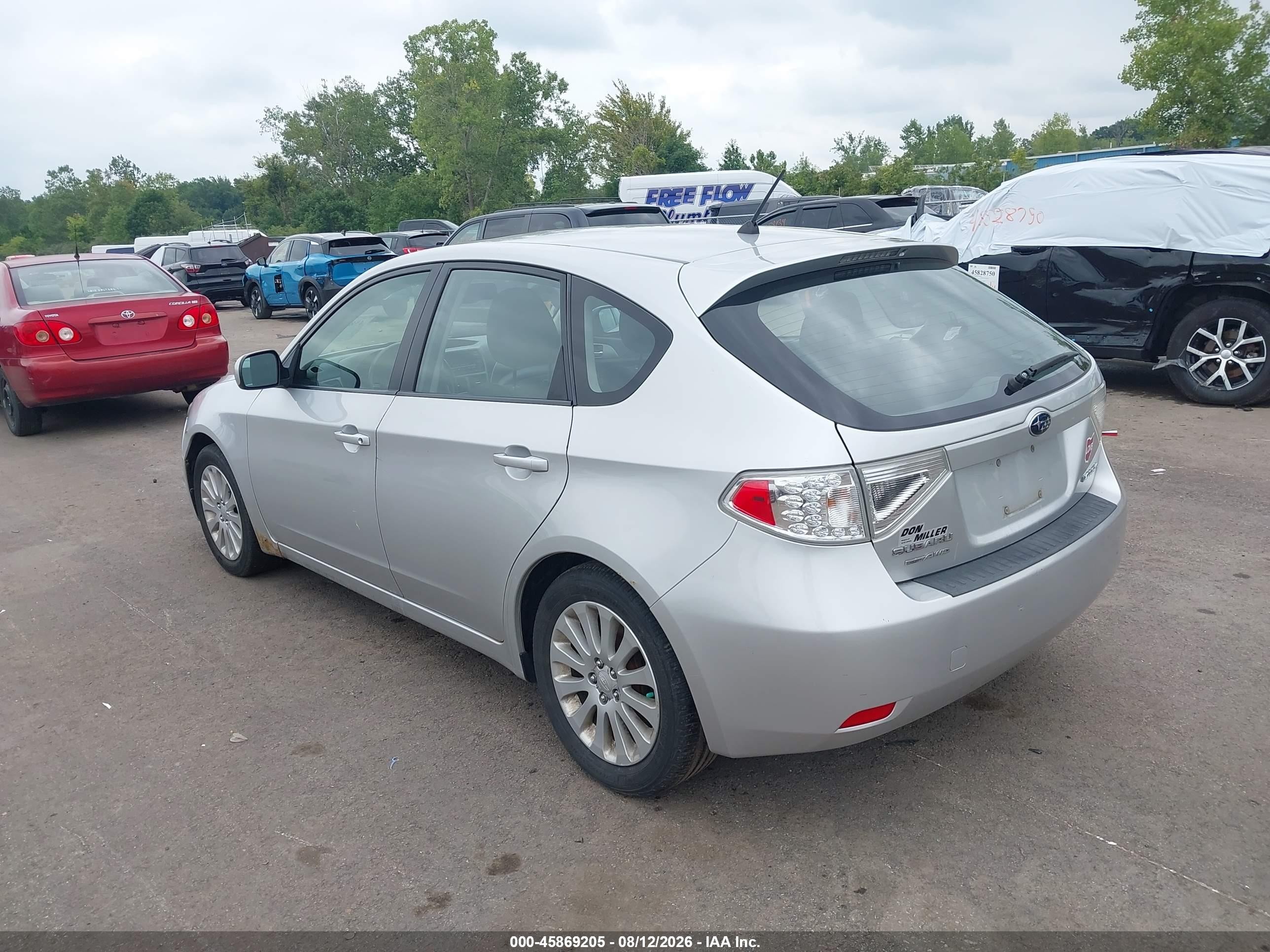 2011 Subaru Impreza 2.5i Premium Серебряный vin: JF1GH6B66BH810271