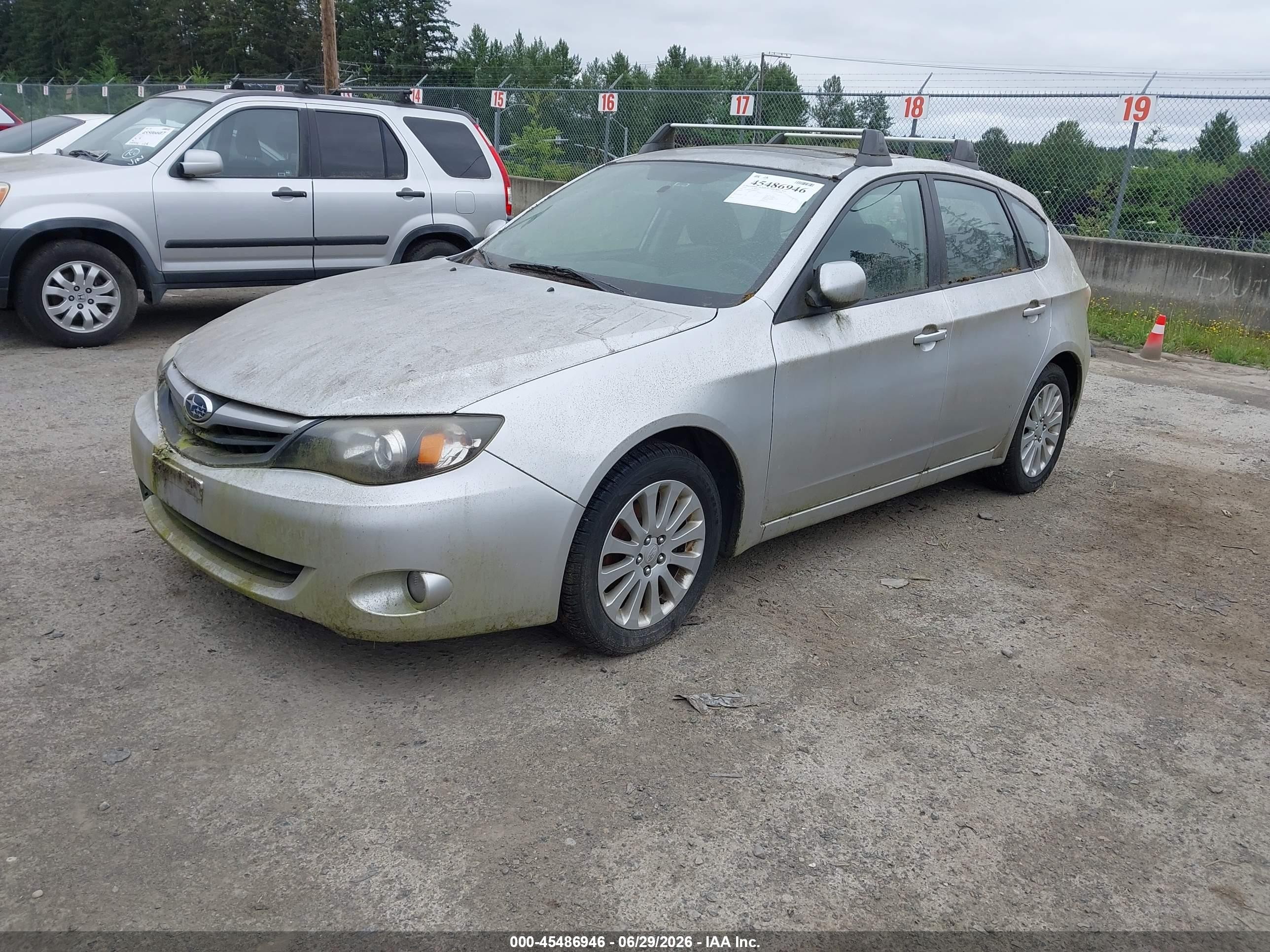 2010 Subaru Impreza 2.5i Premium Серебряный vin: JF1GH6B69AH808366
