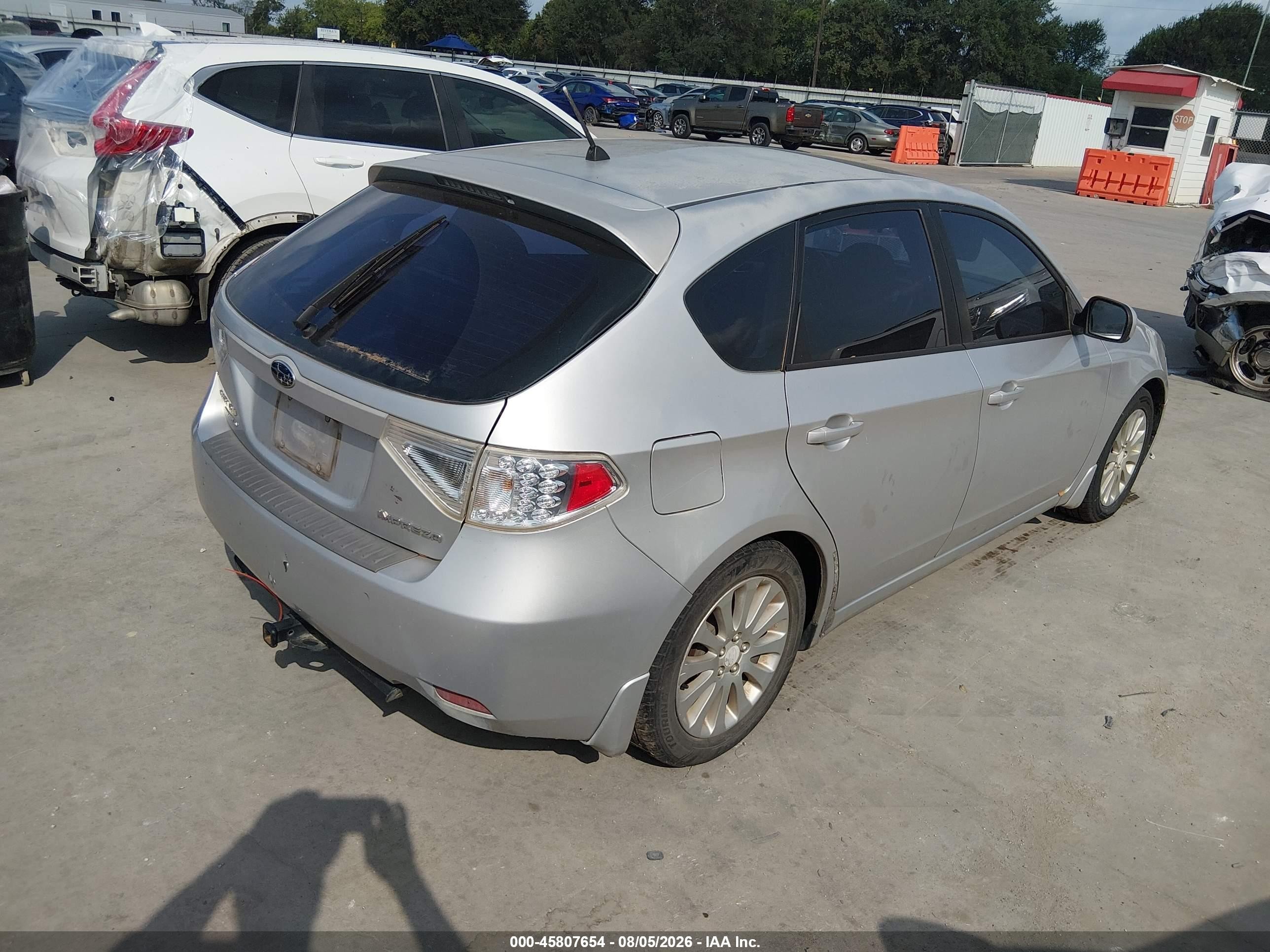 2011 Subaru Impreza 2.5i Premium Серебряный vin: JF1GH6B69BH813178