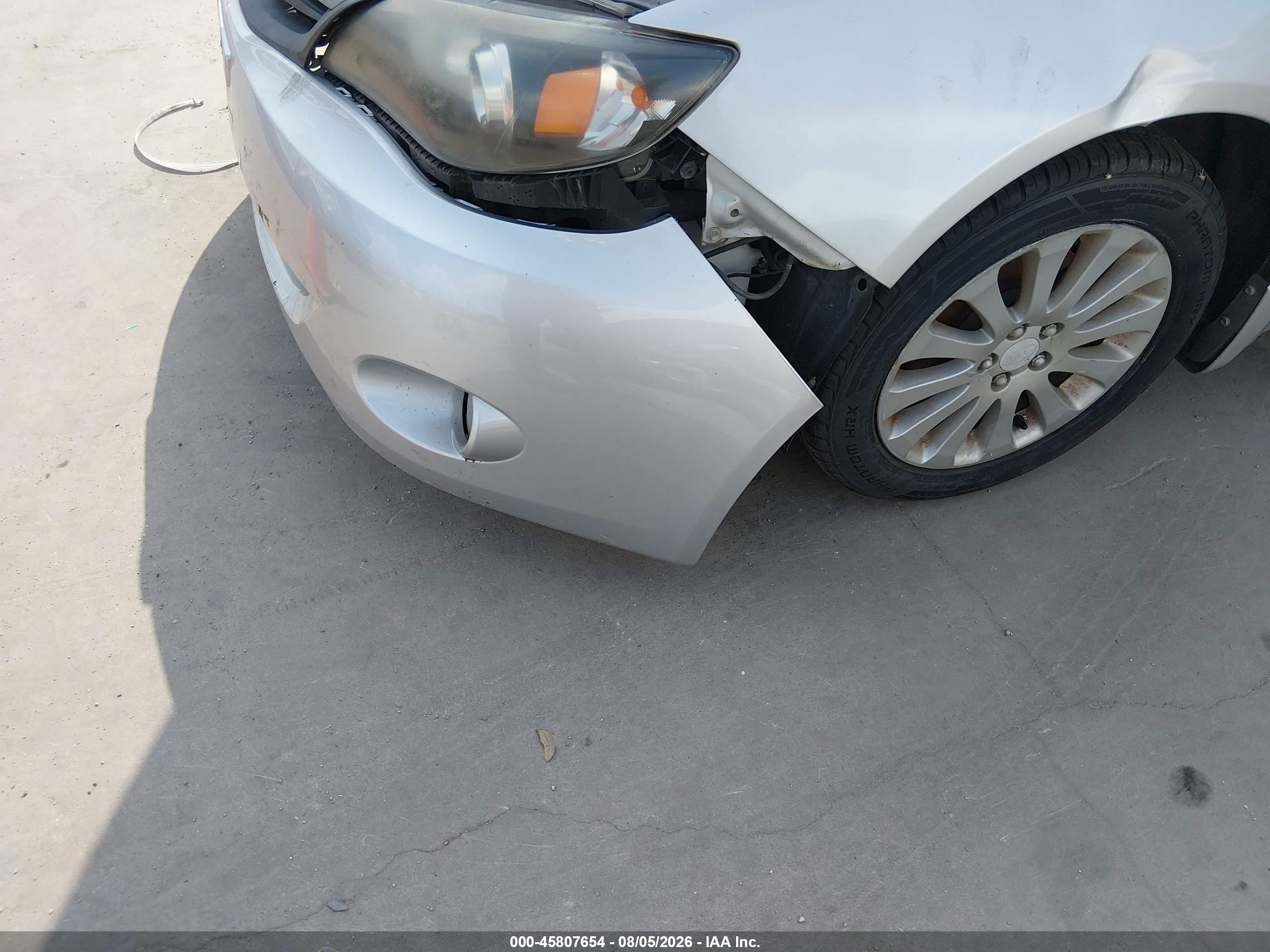 2011 Subaru Impreza 2.5i Premium Серебряный vin: JF1GH6B69BH813178