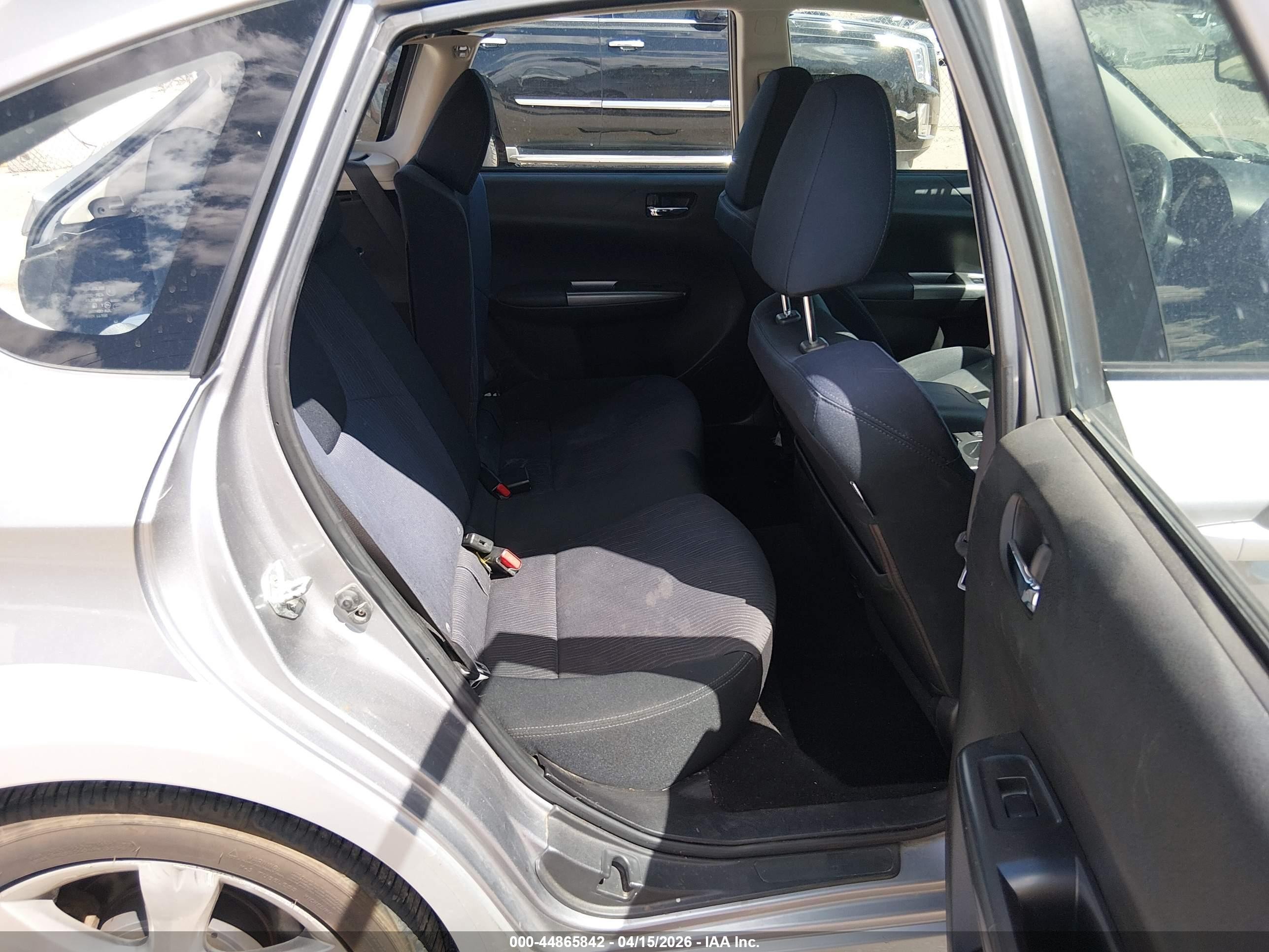 2011 Subaru Impreza Outback Sport   Silver vin: JF1GH6D63BH803663