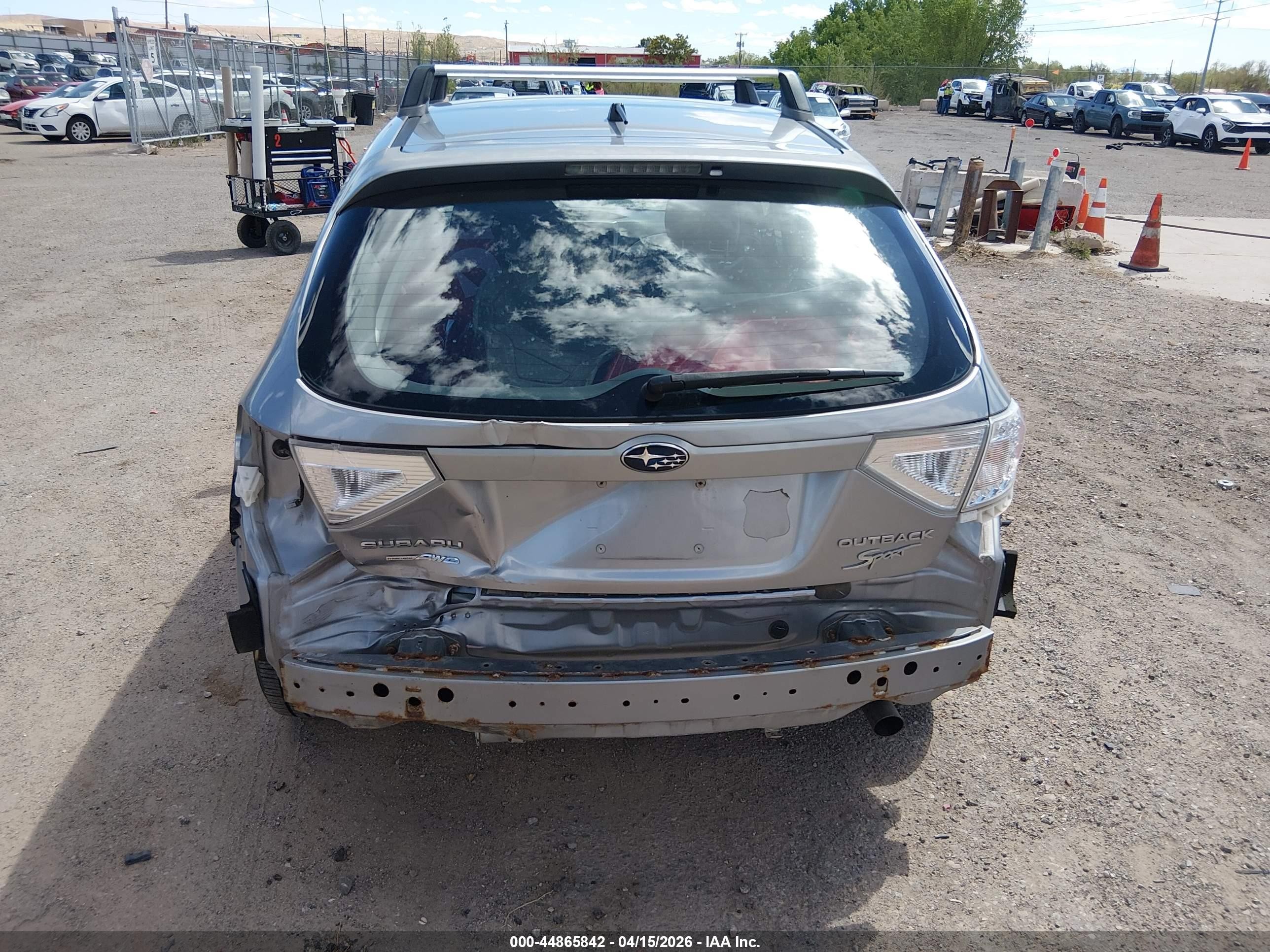 2011 Subaru Impreza Outback Sport   Silver vin: JF1GH6D63BH803663
