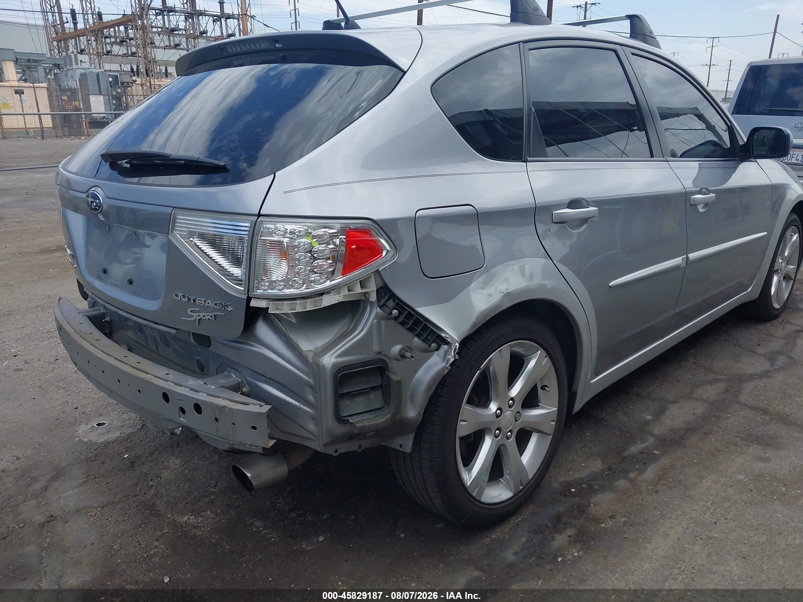2011 Subaru Impreza Outback Sport   Silver vin: JF1GH6D63BH821886