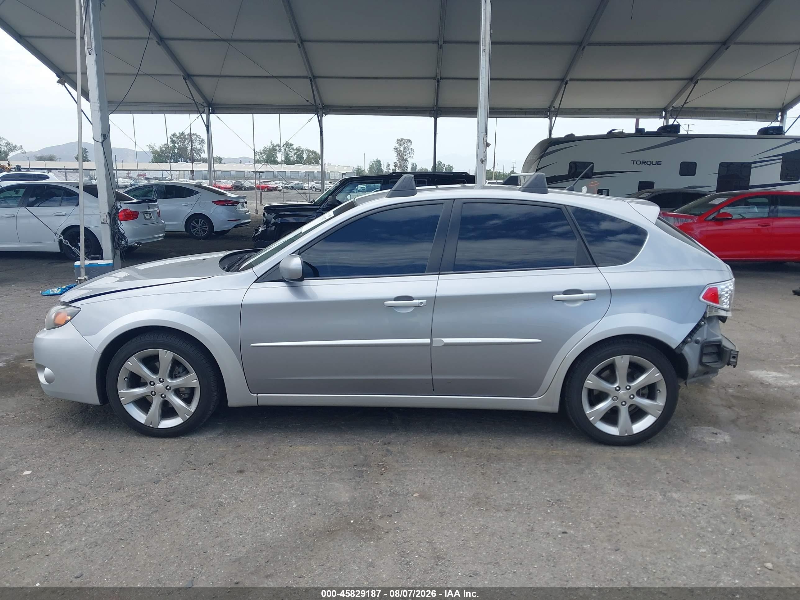 2011 Subaru Impreza Outback Sport   Silver vin: JF1GH6D63BH821886