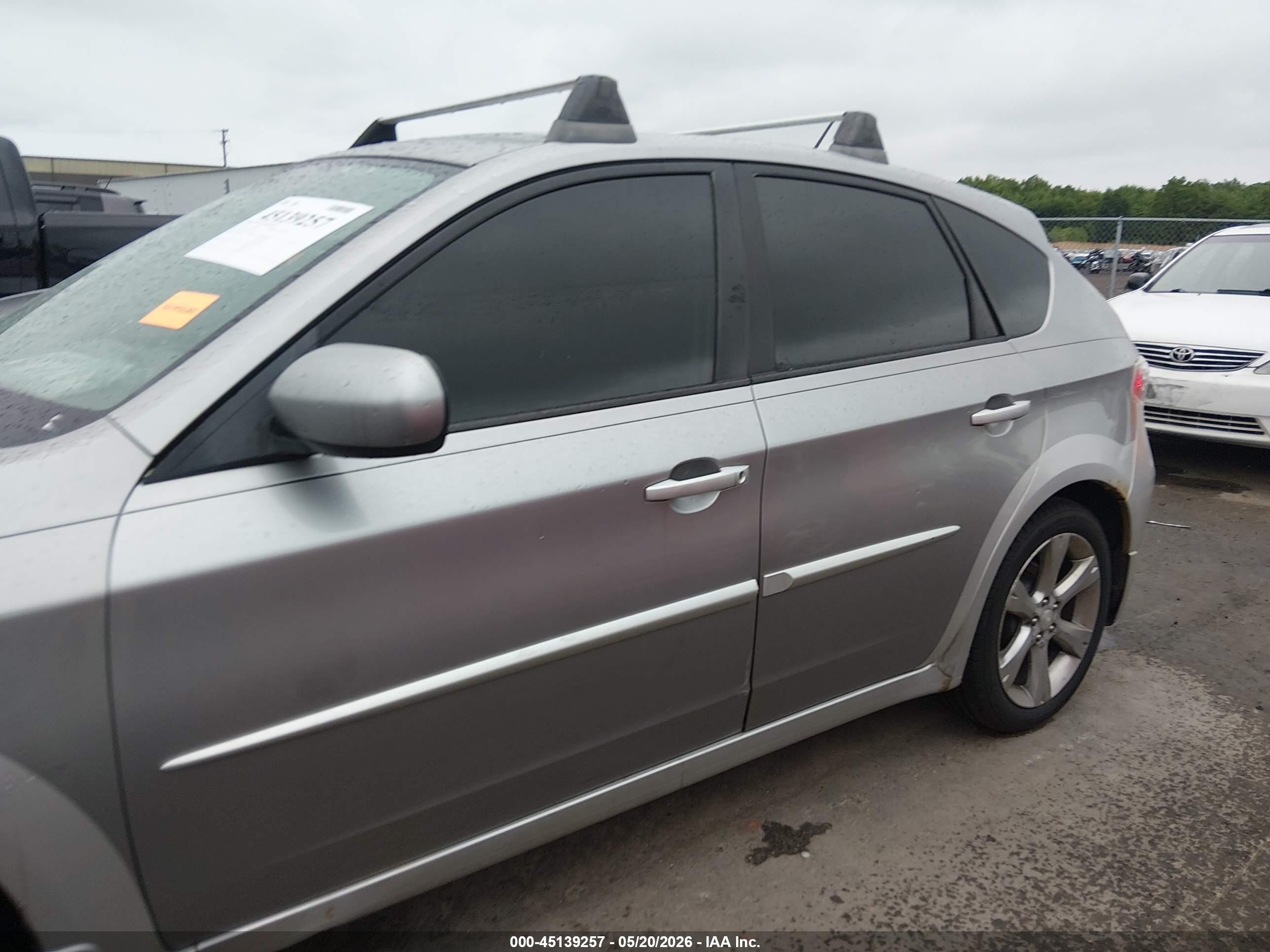 2010 Subaru Impreza Outback Sport   Silver vin: JF1GH6D67AG822480