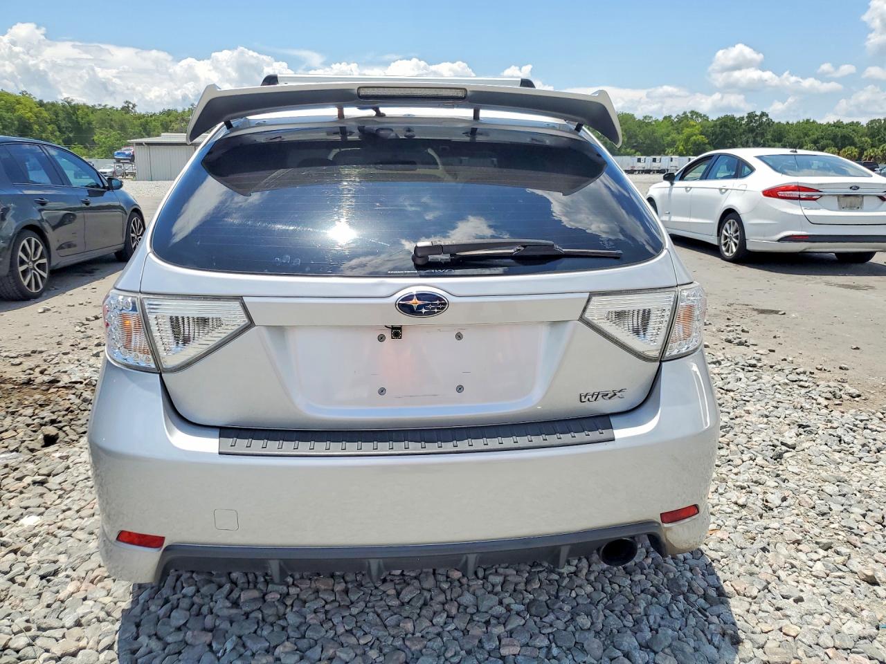 2009 Subaru Impreza Wrx Silver vin: JF1GH76689G809526