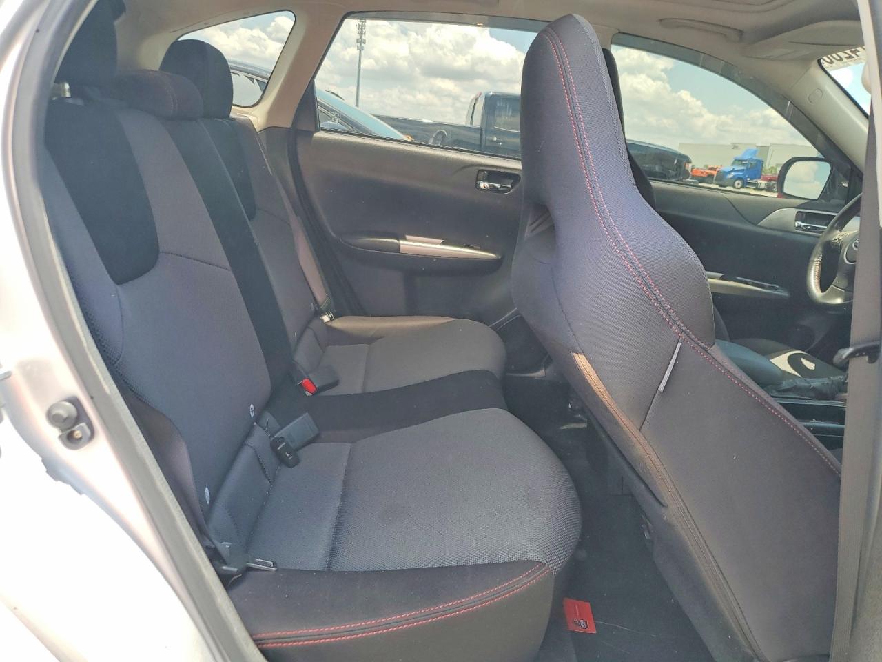 2009 Subaru Impreza Wrx Silver vin: JF1GH76689G809526