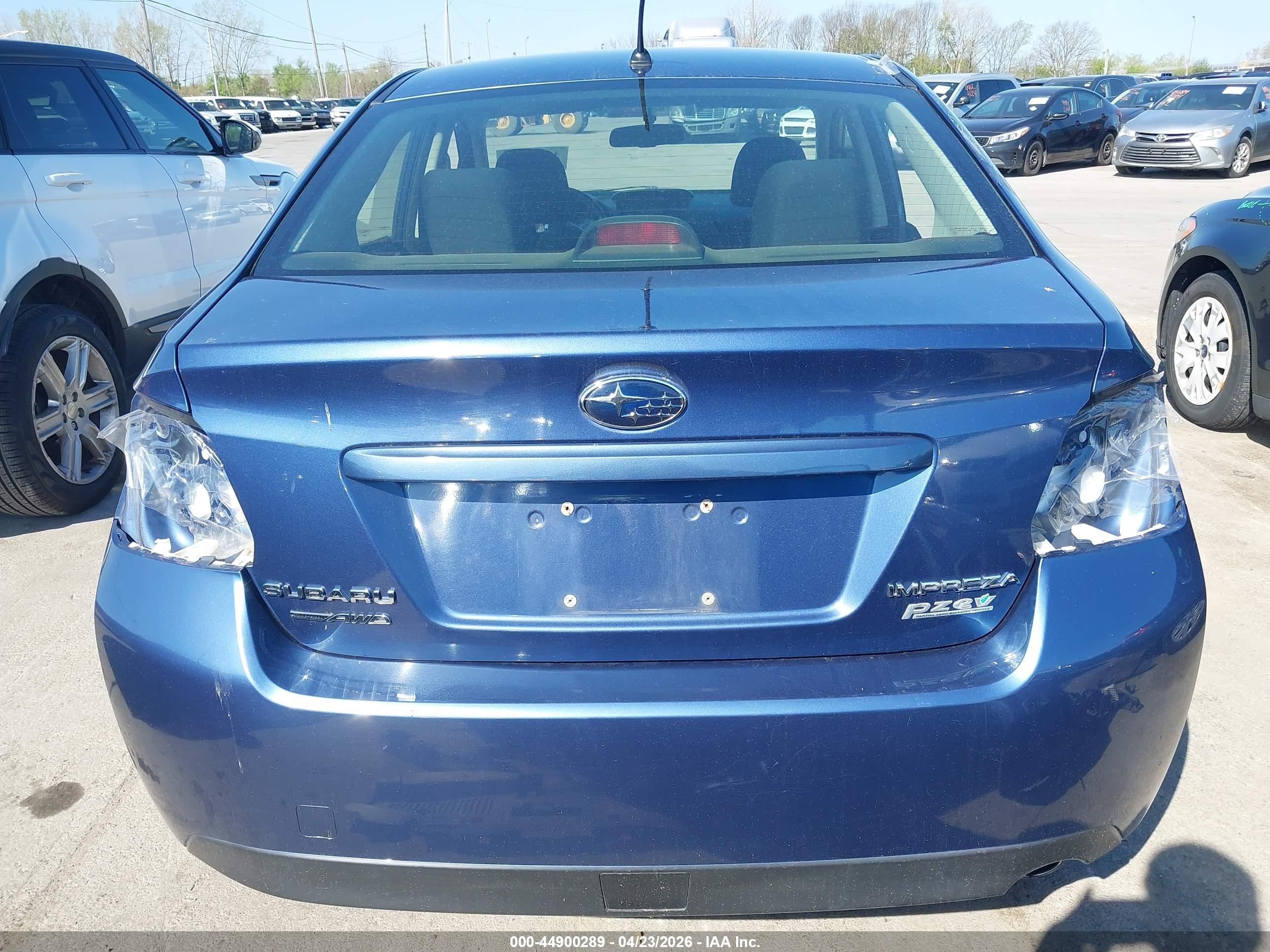 2013 Subaru Impreza 2.0i Blue vin: JF1GJAA60DH008214