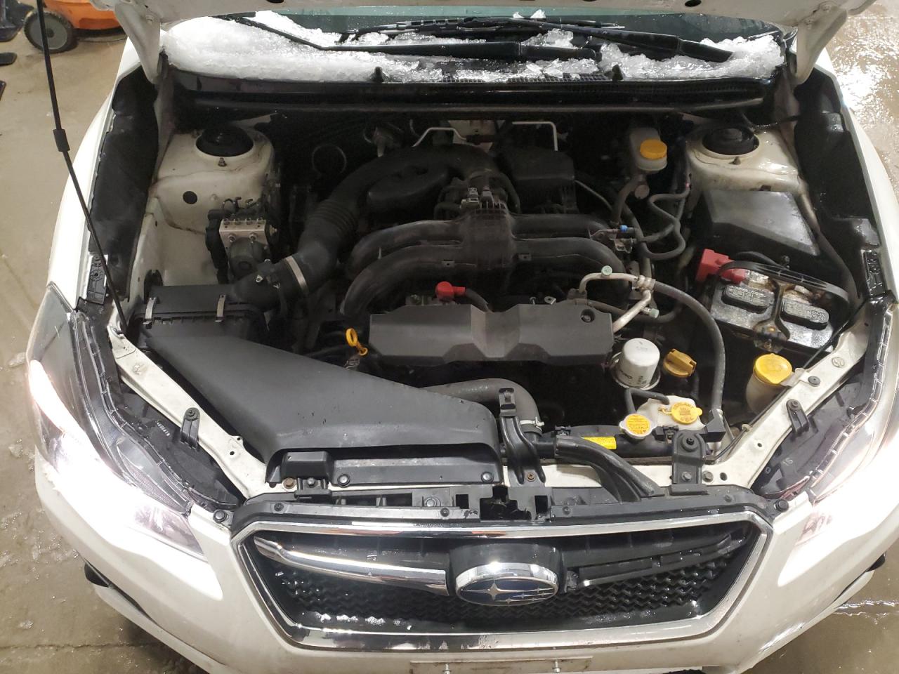 2015 Subaru Impreza White vin: JF1GJAA60FH009592