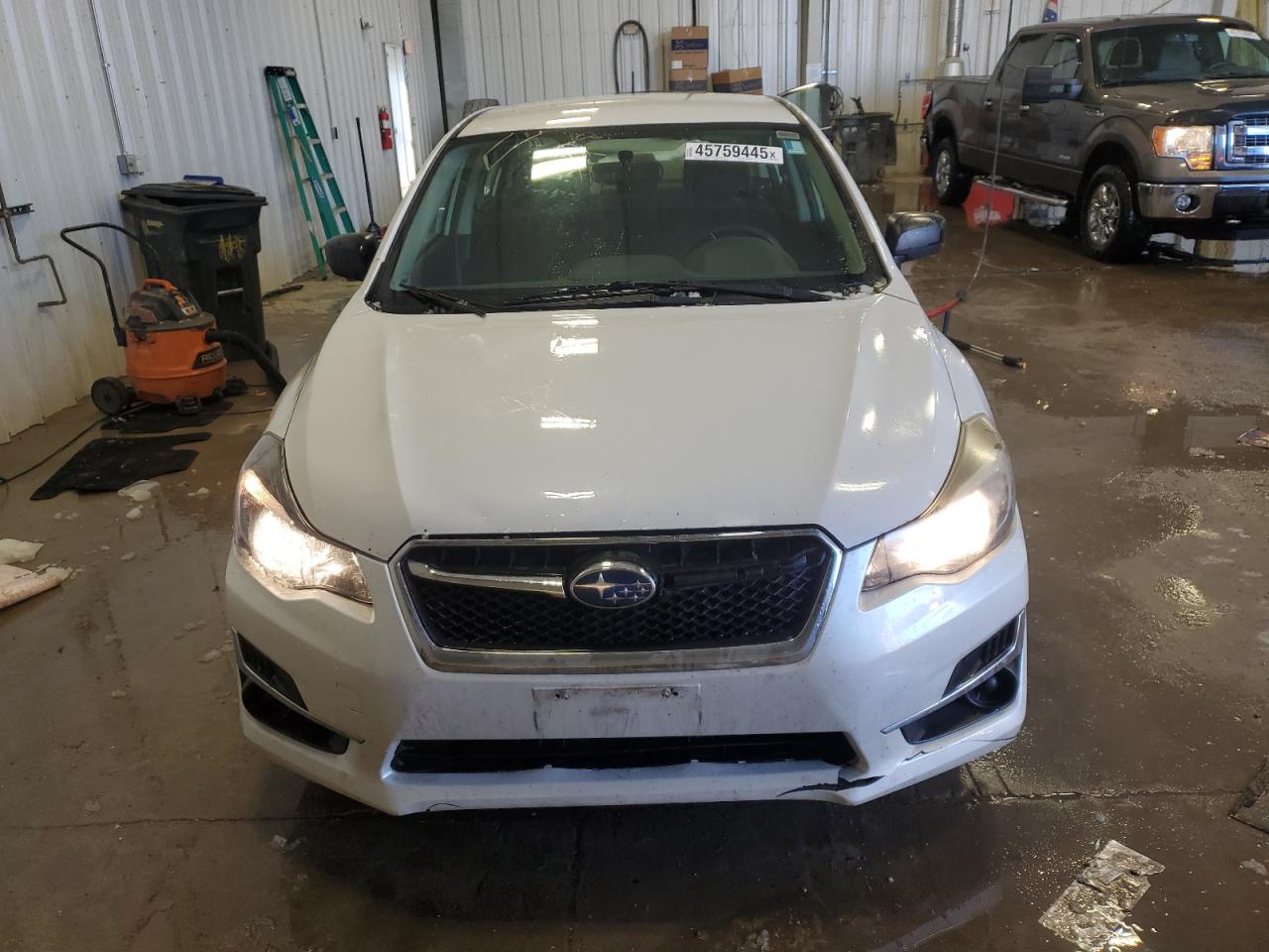 2015 Subaru Impreza White vin: JF1GJAA60FH009592